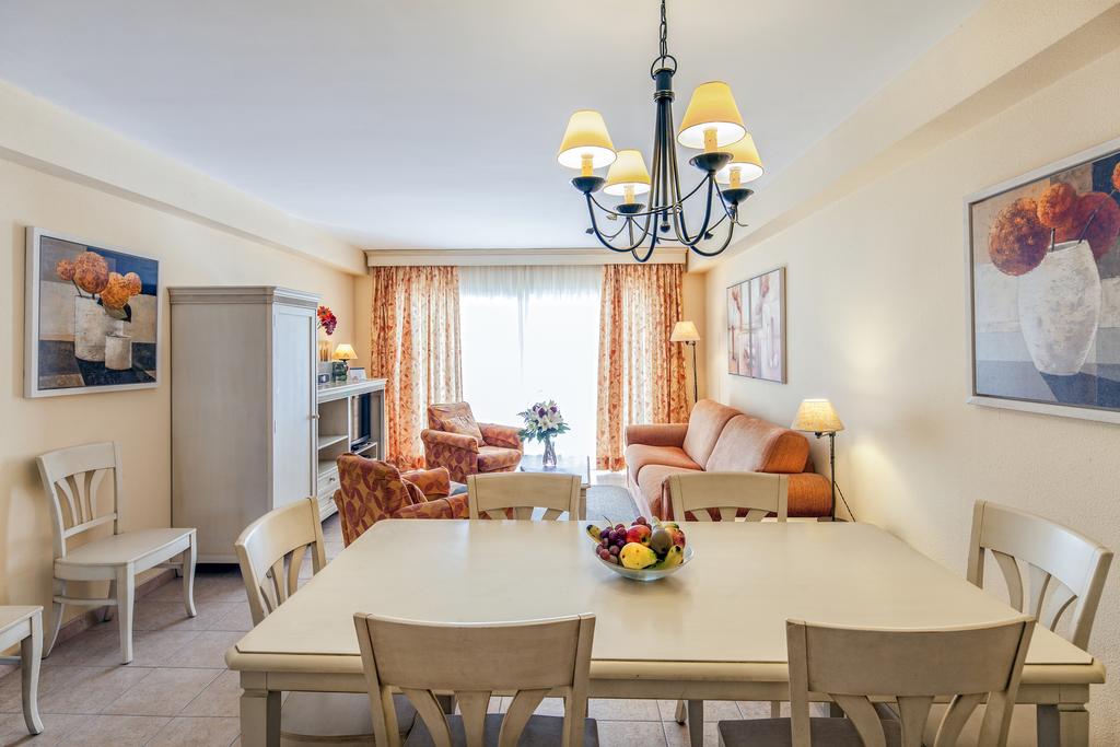 Apartment Capacity 6 Two Bedrooms