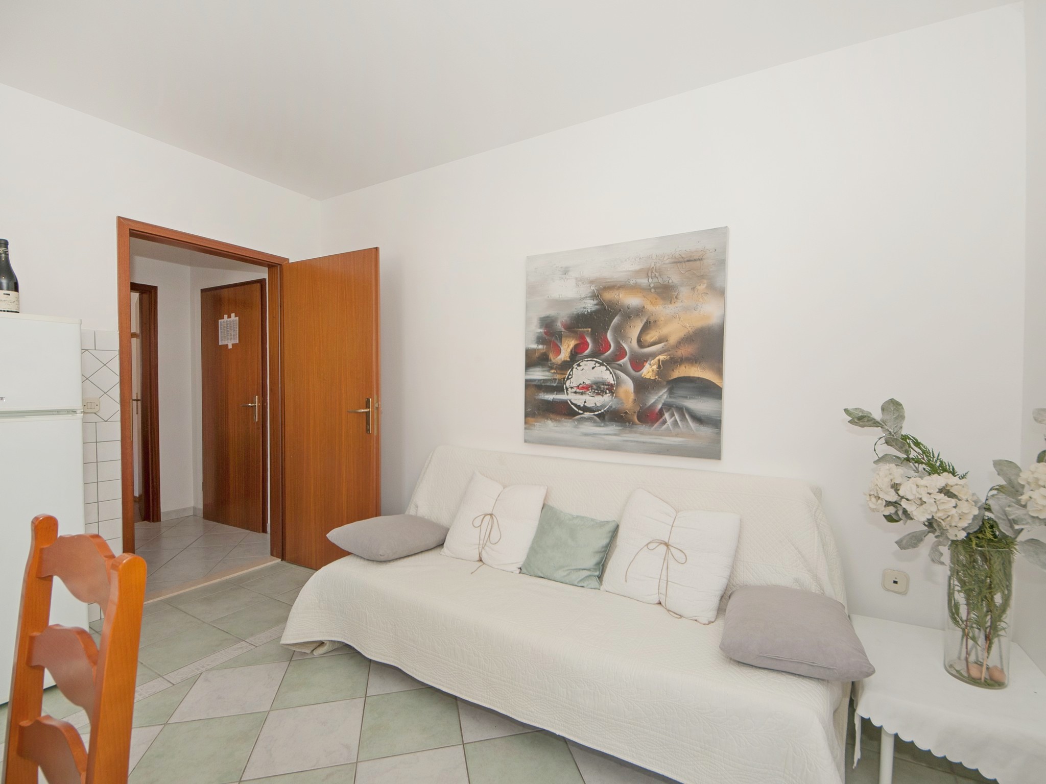 Apartment Capacity 6