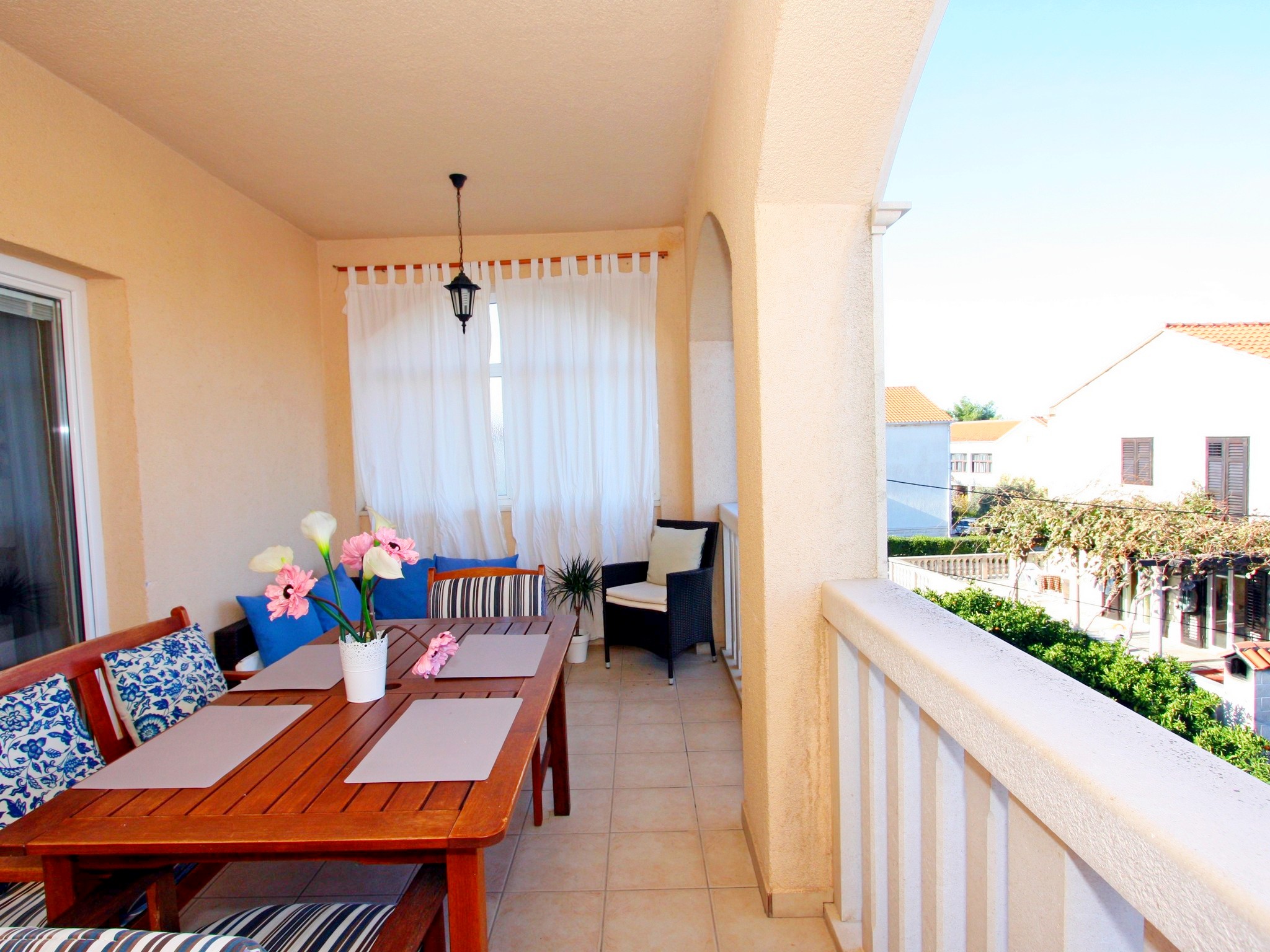 Apartment Capacity 6