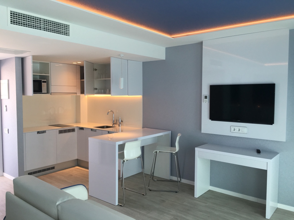 Studio Superior Sea Front