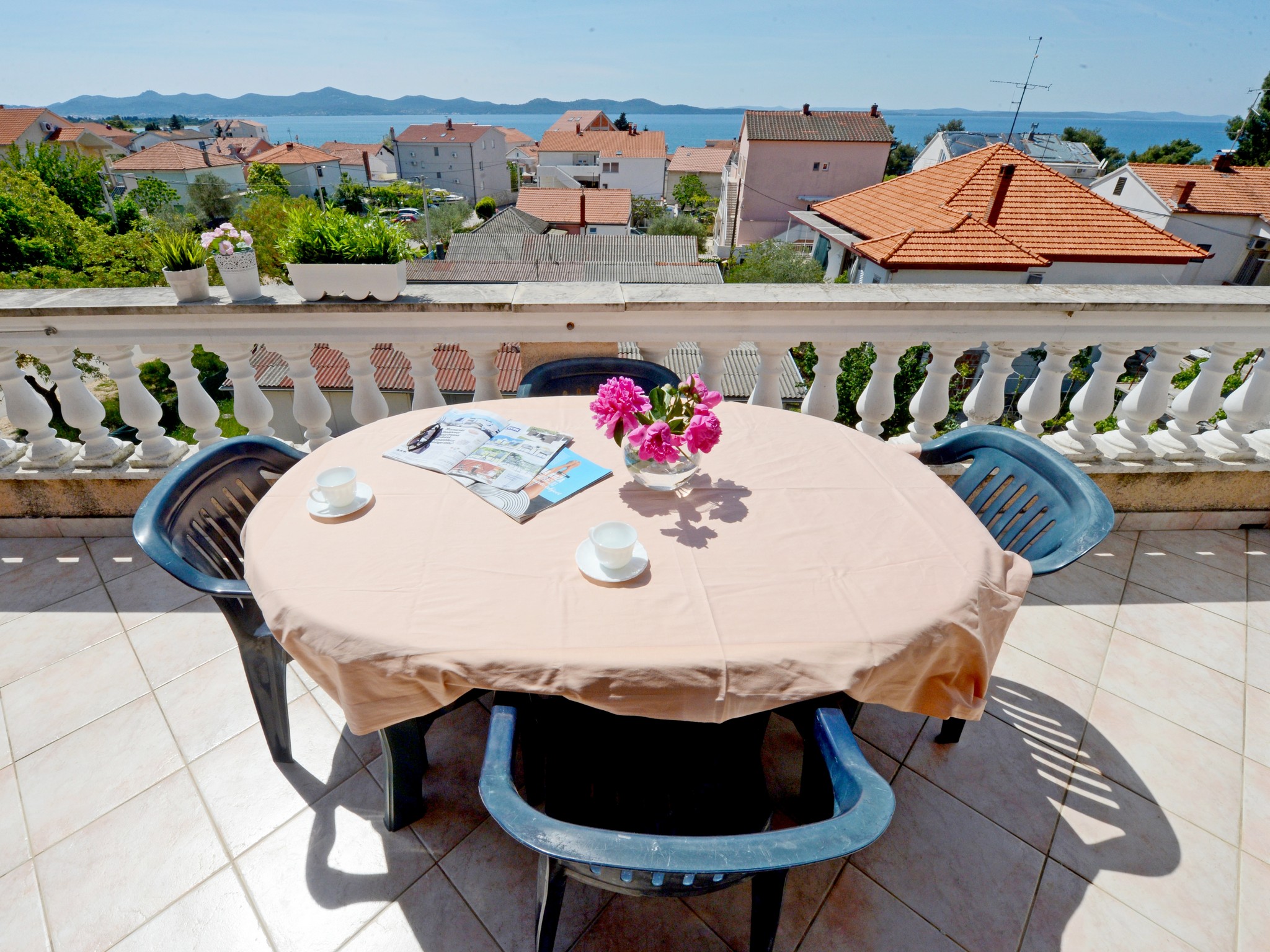 Apartment Capacity 4