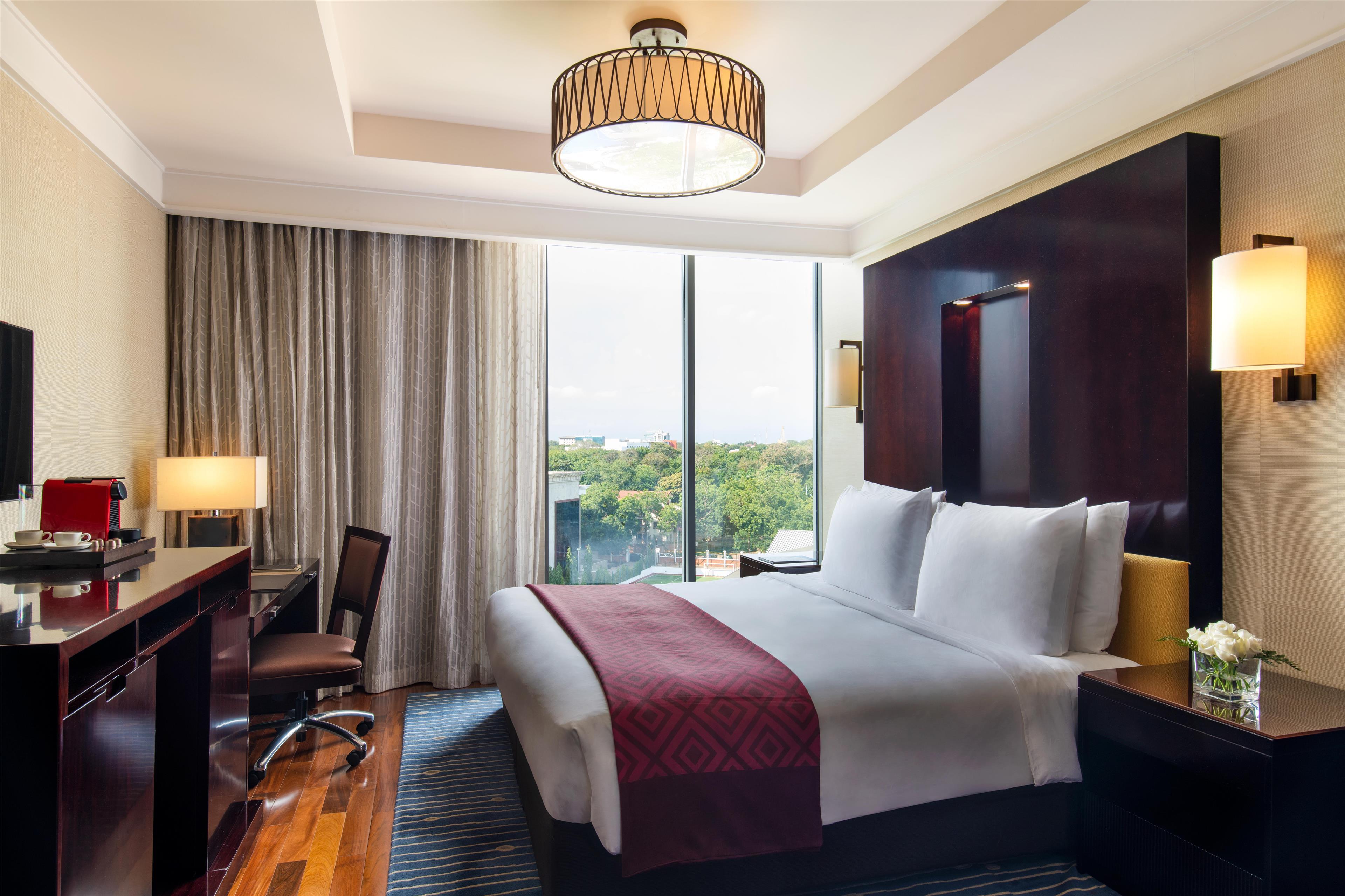 Junior Suite City View