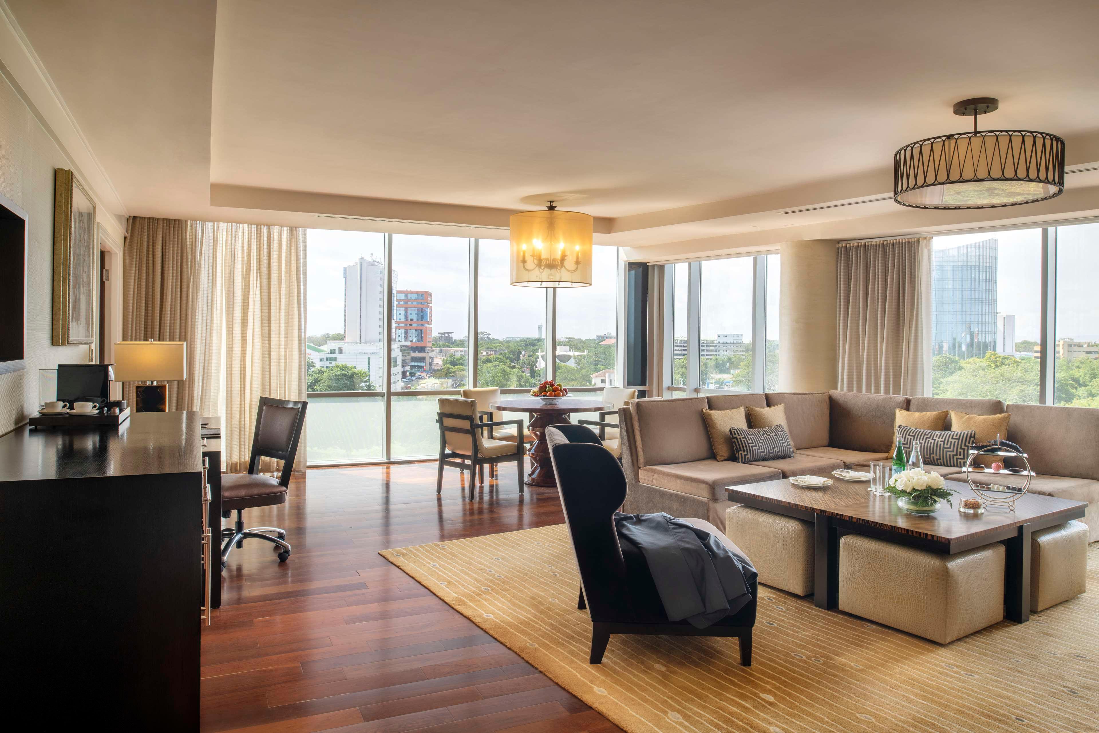 Suite Executive City View