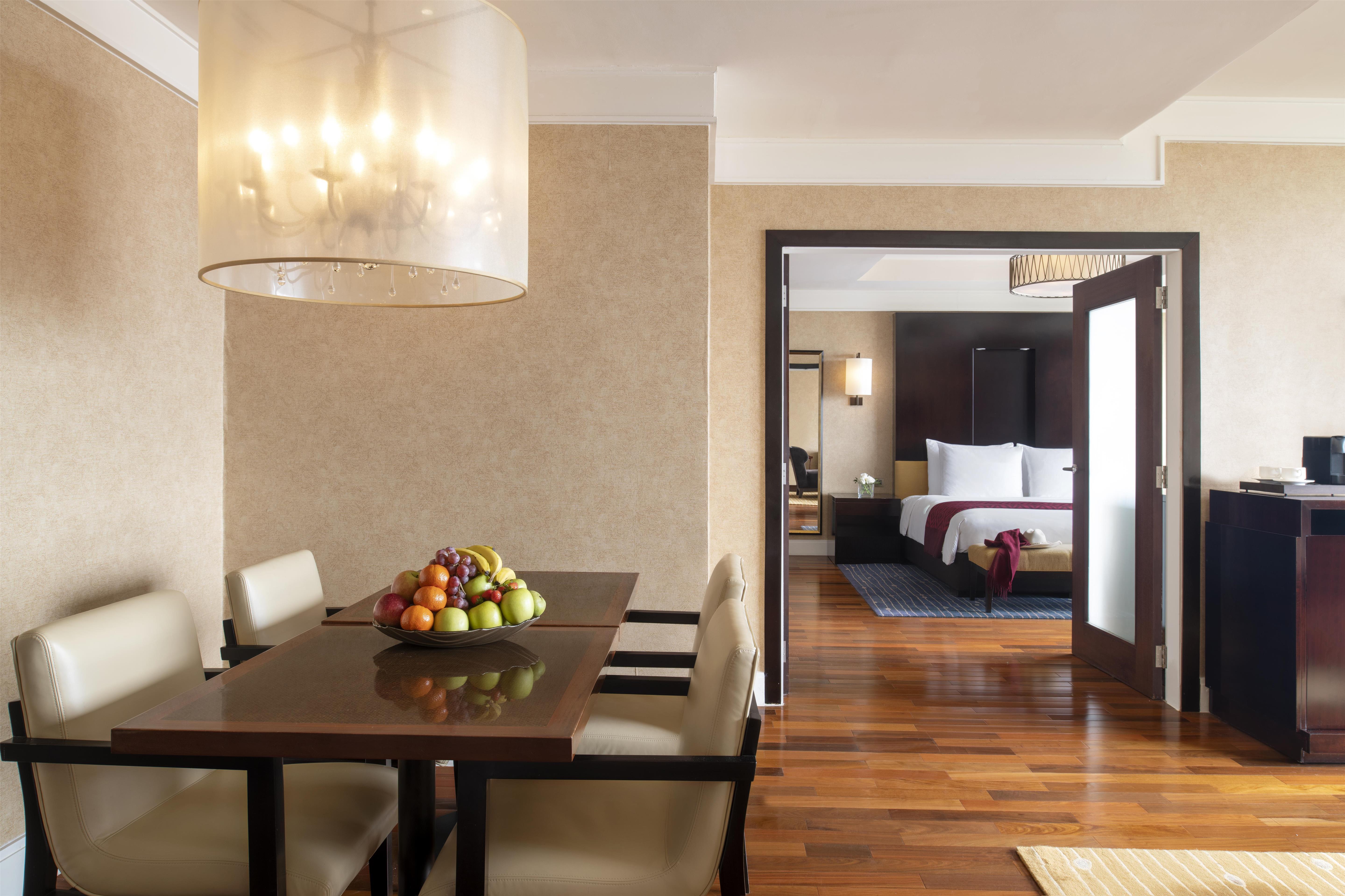 Suite Executive King Bed