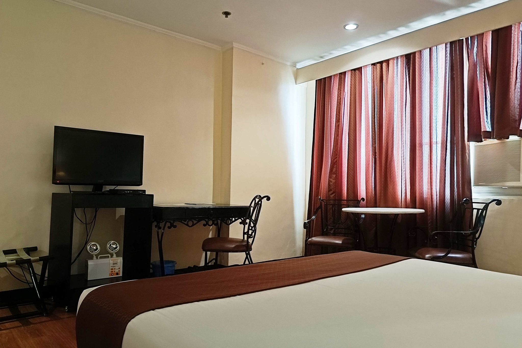 Double or Twin Deluxe