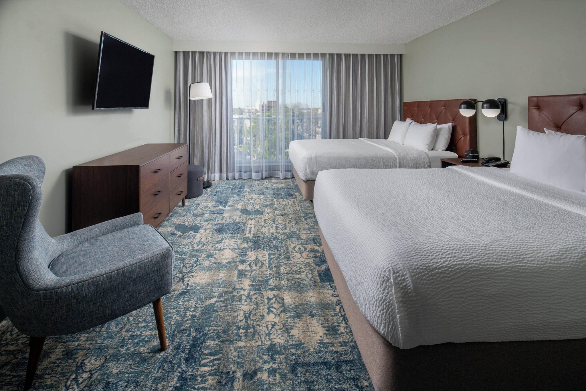 Suite Two Queen Beds One Bedroom