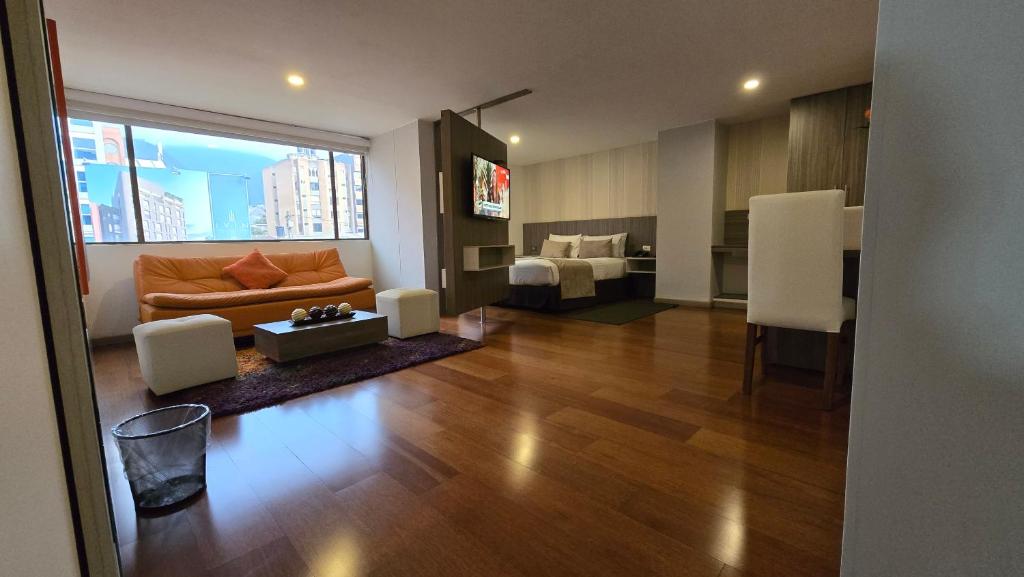 Double King Size Bed