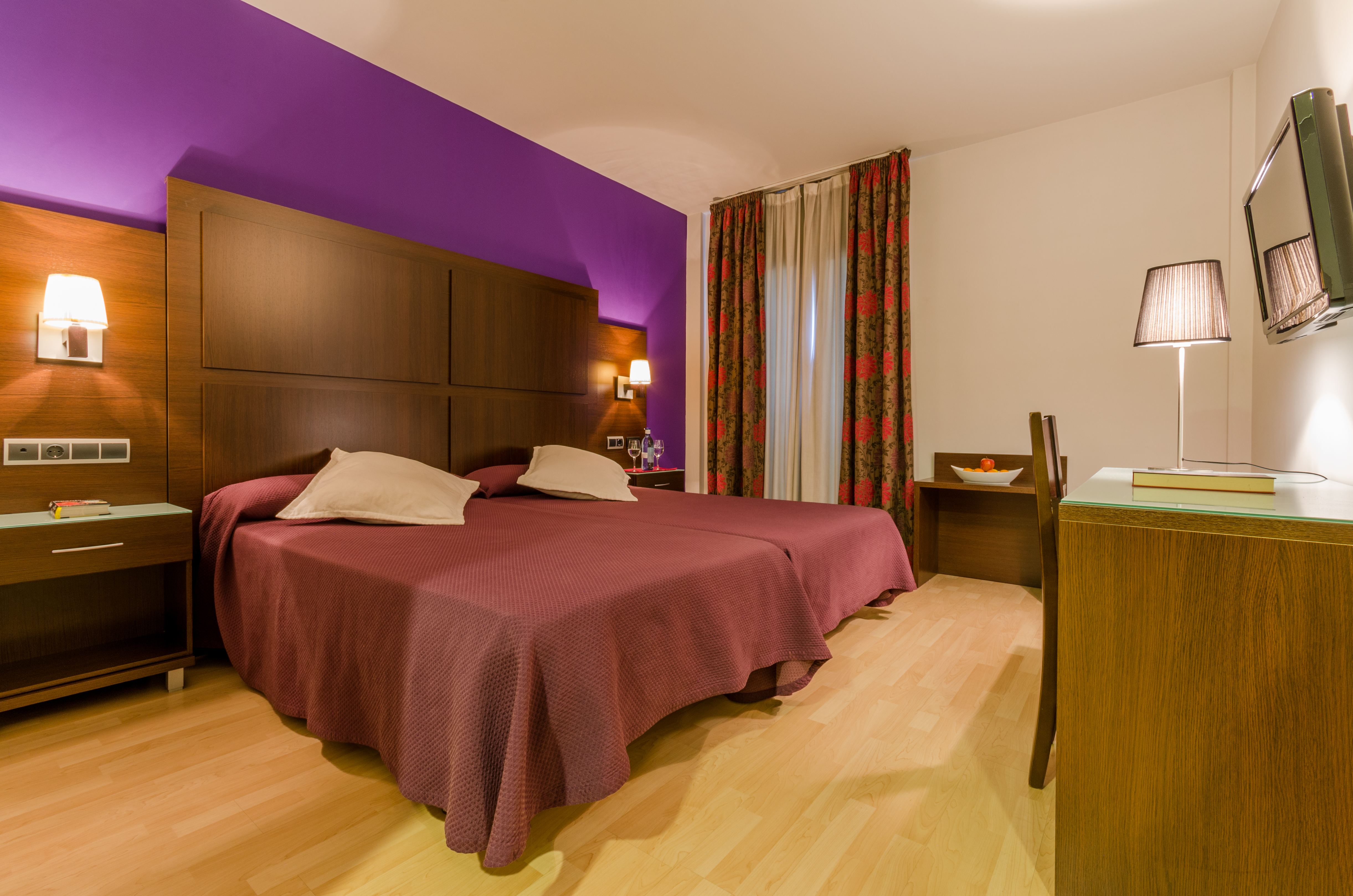 Double or Twin Standard