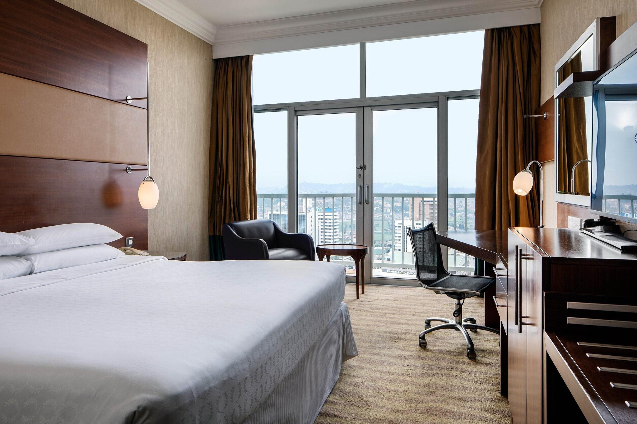 Twin Deluxe with Balcony