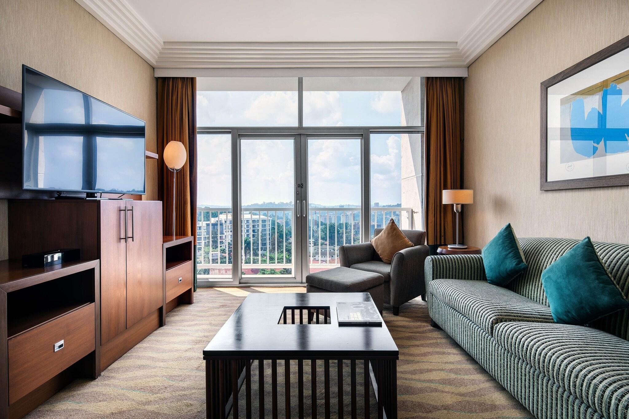 Double Executive King Bed