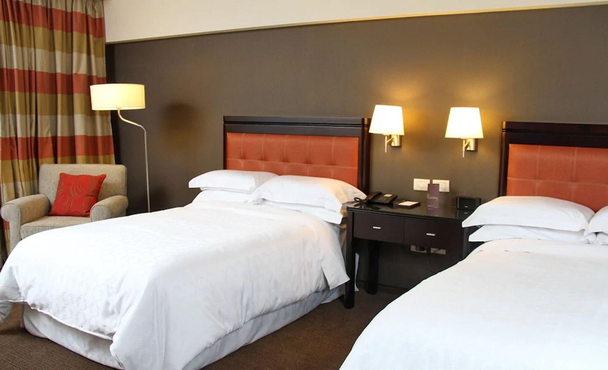 Double Classic King Bed