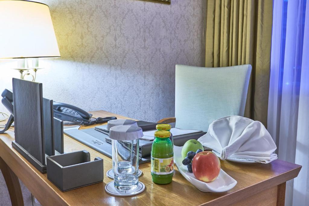 Double Single Deluxe