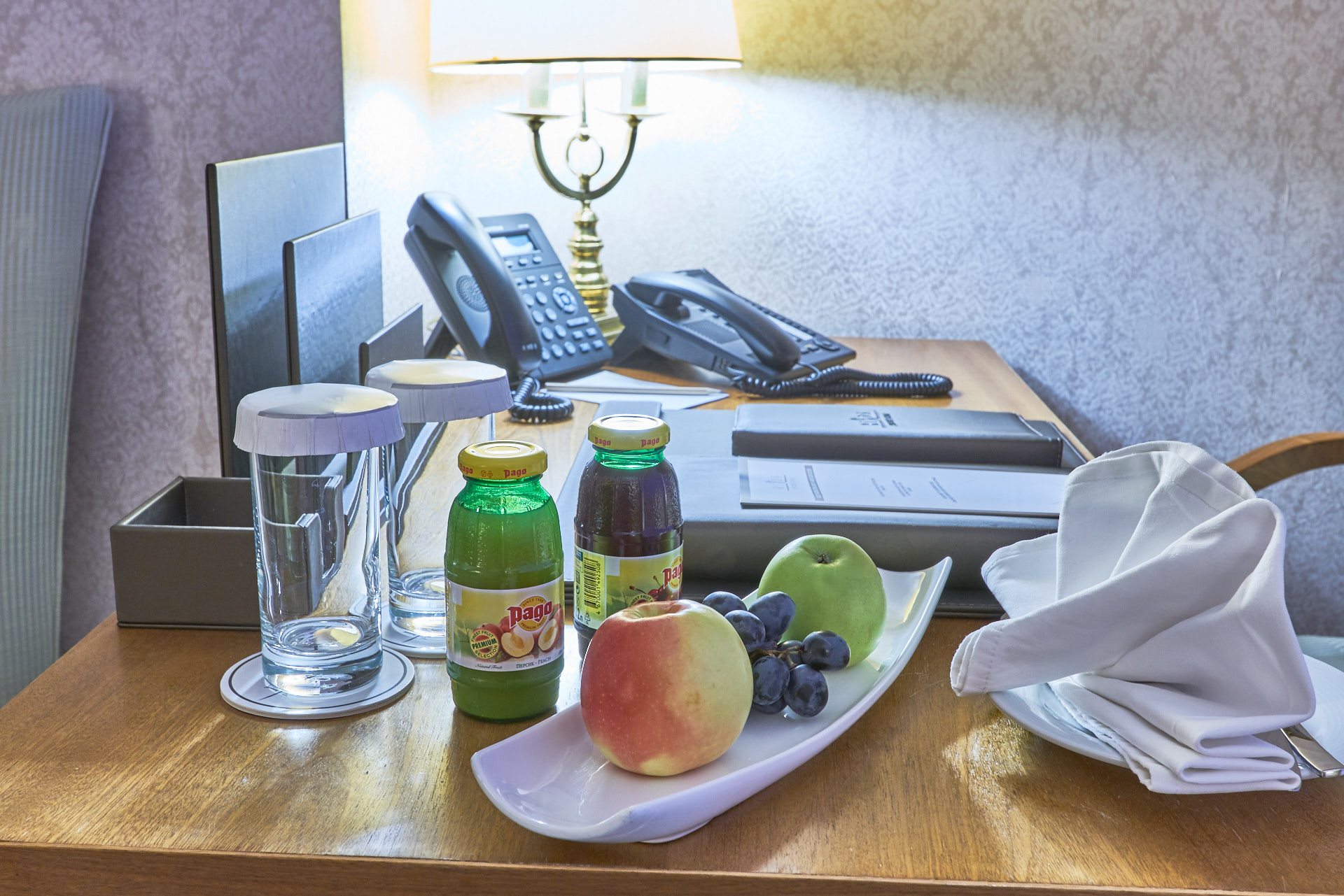 Double Deluxe King Bed