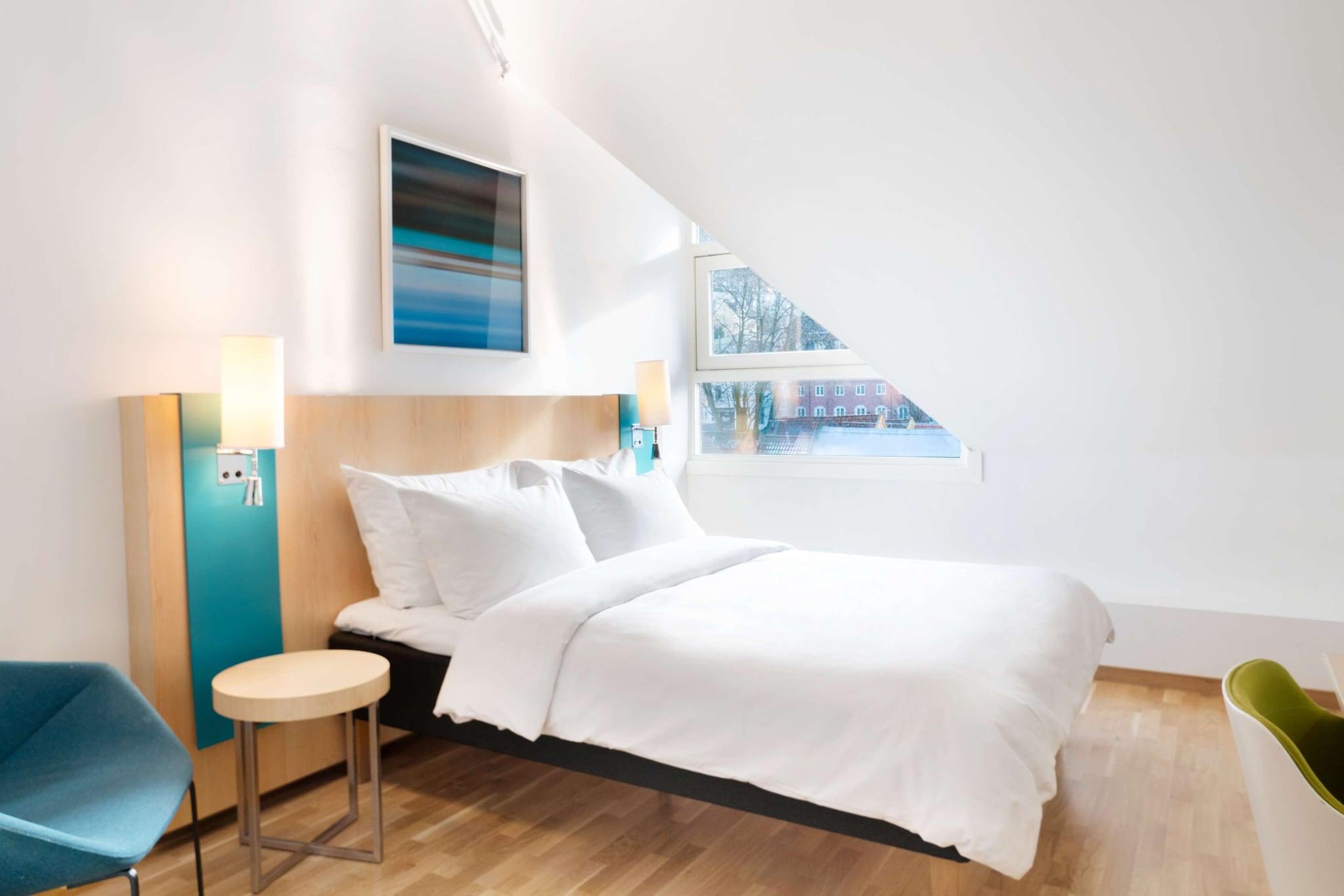 Double Superior King Bed