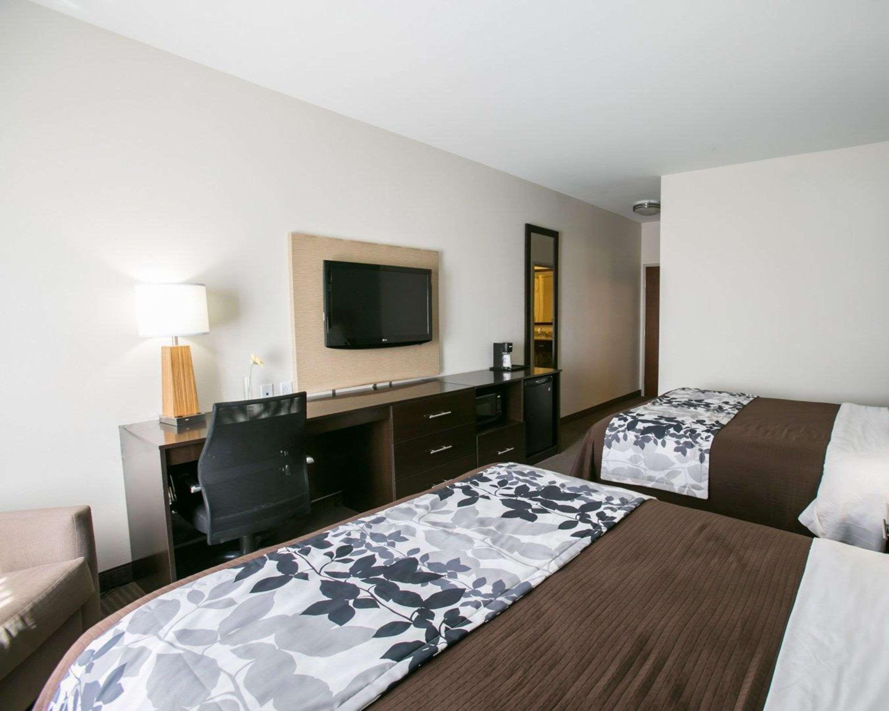 Double Accessible-two Queen Beds