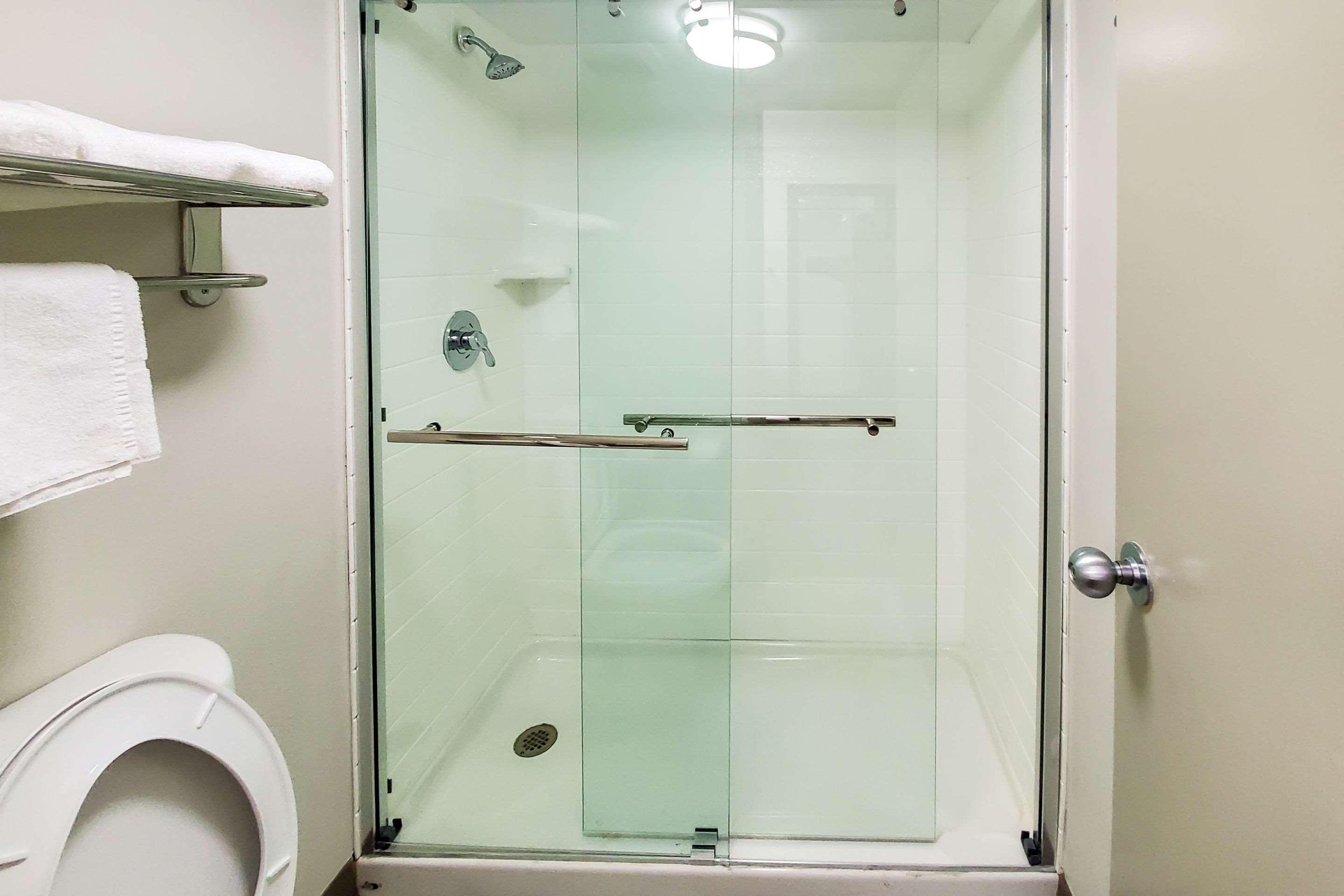 Double Two Double Beds Non Smoking