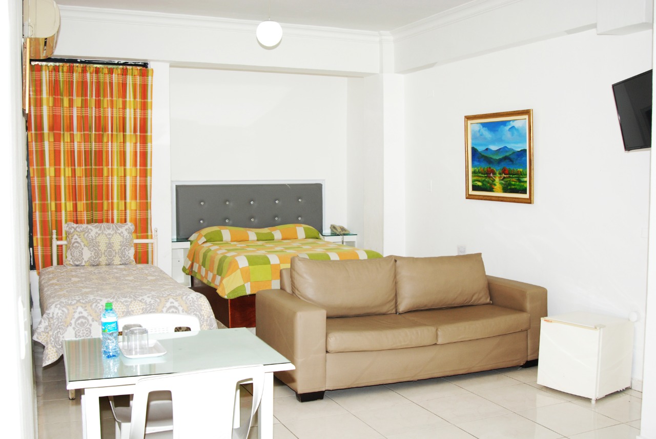 Junior Suite Business