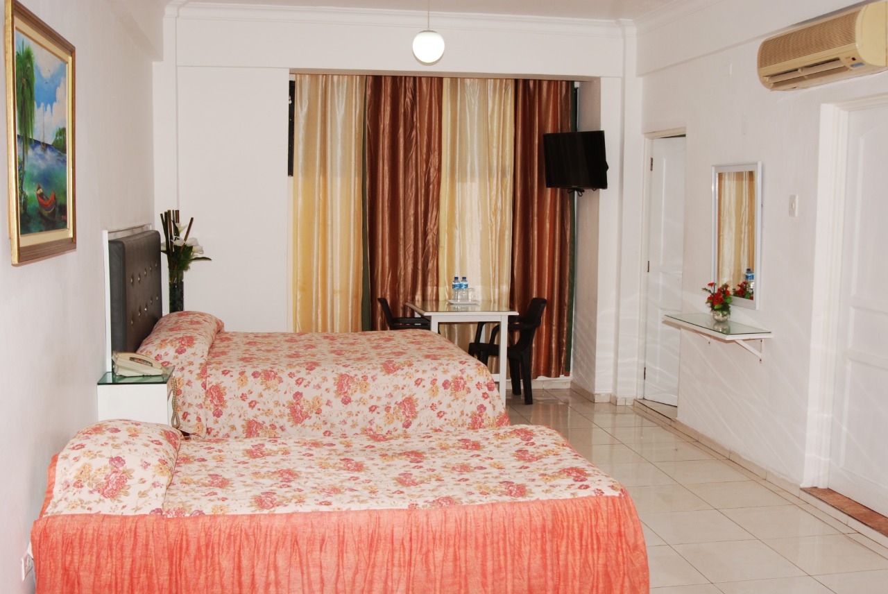 Junior Suite Business