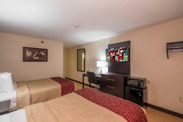 Double Deluxe Two Beds