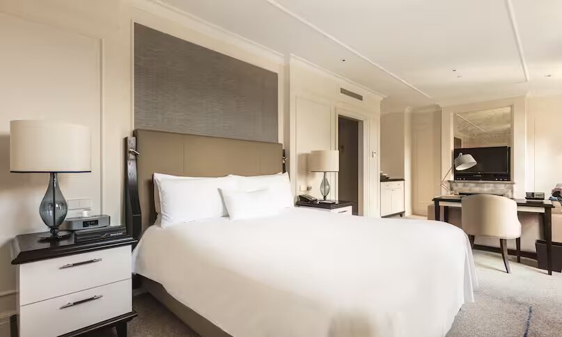 Junior Suite Garden View with Balcony