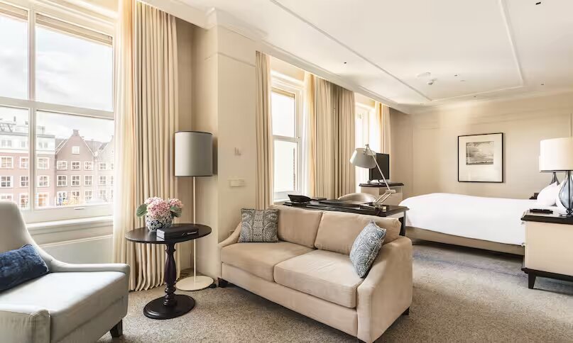 Junior Suite Garden View with Balcony