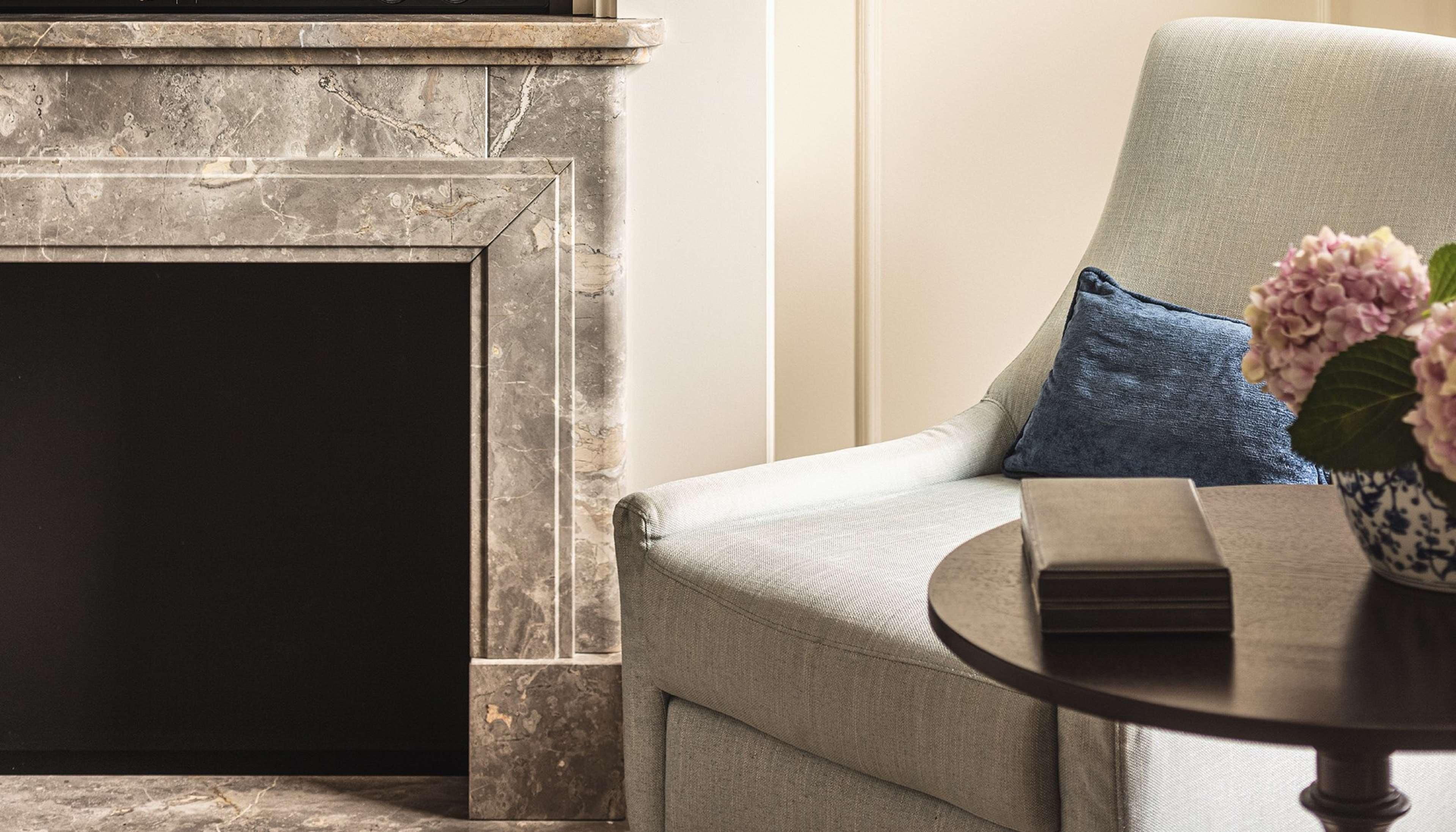 Junior Suite King Size Bed