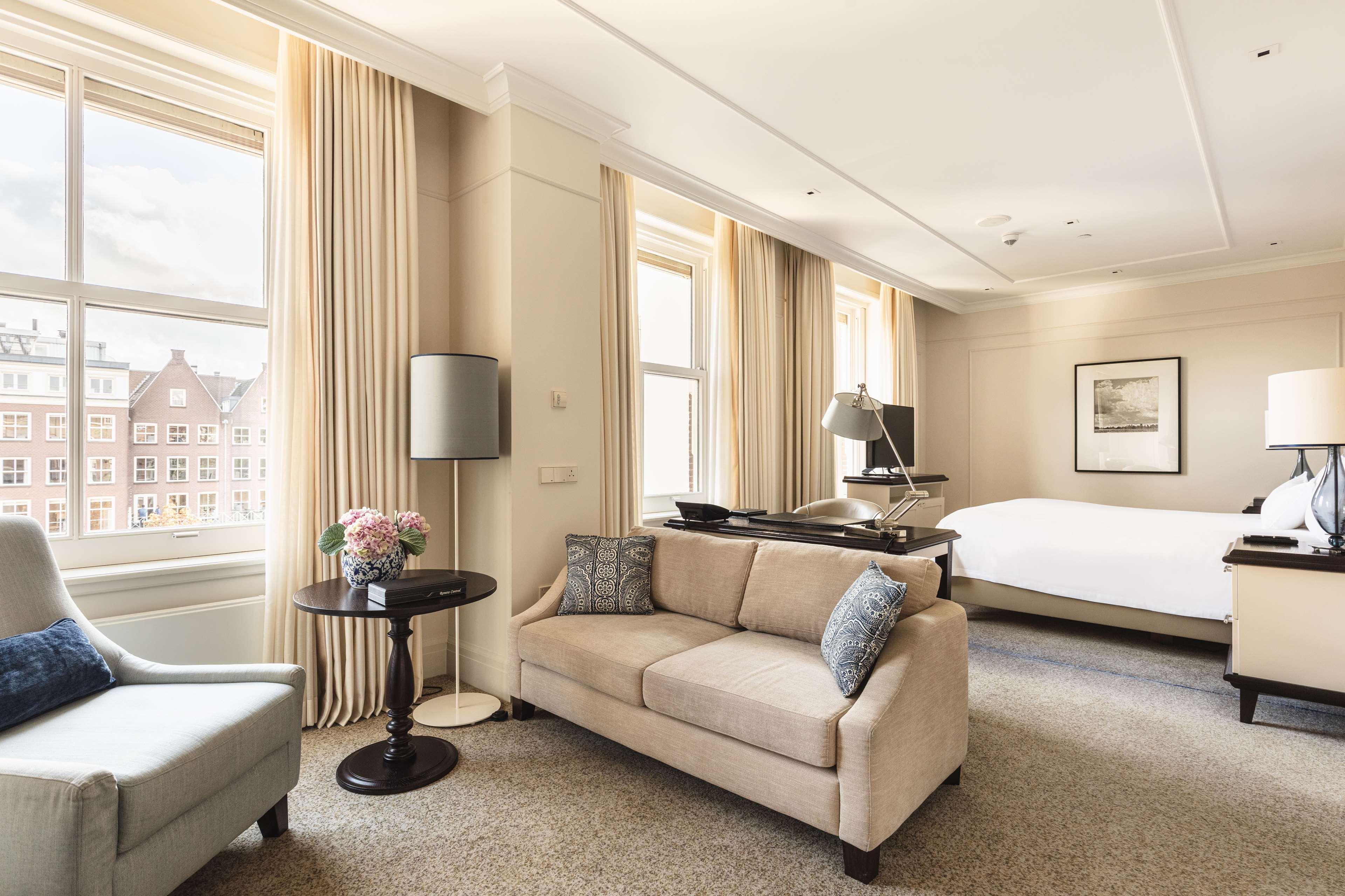 Junior Suite King Size Bed