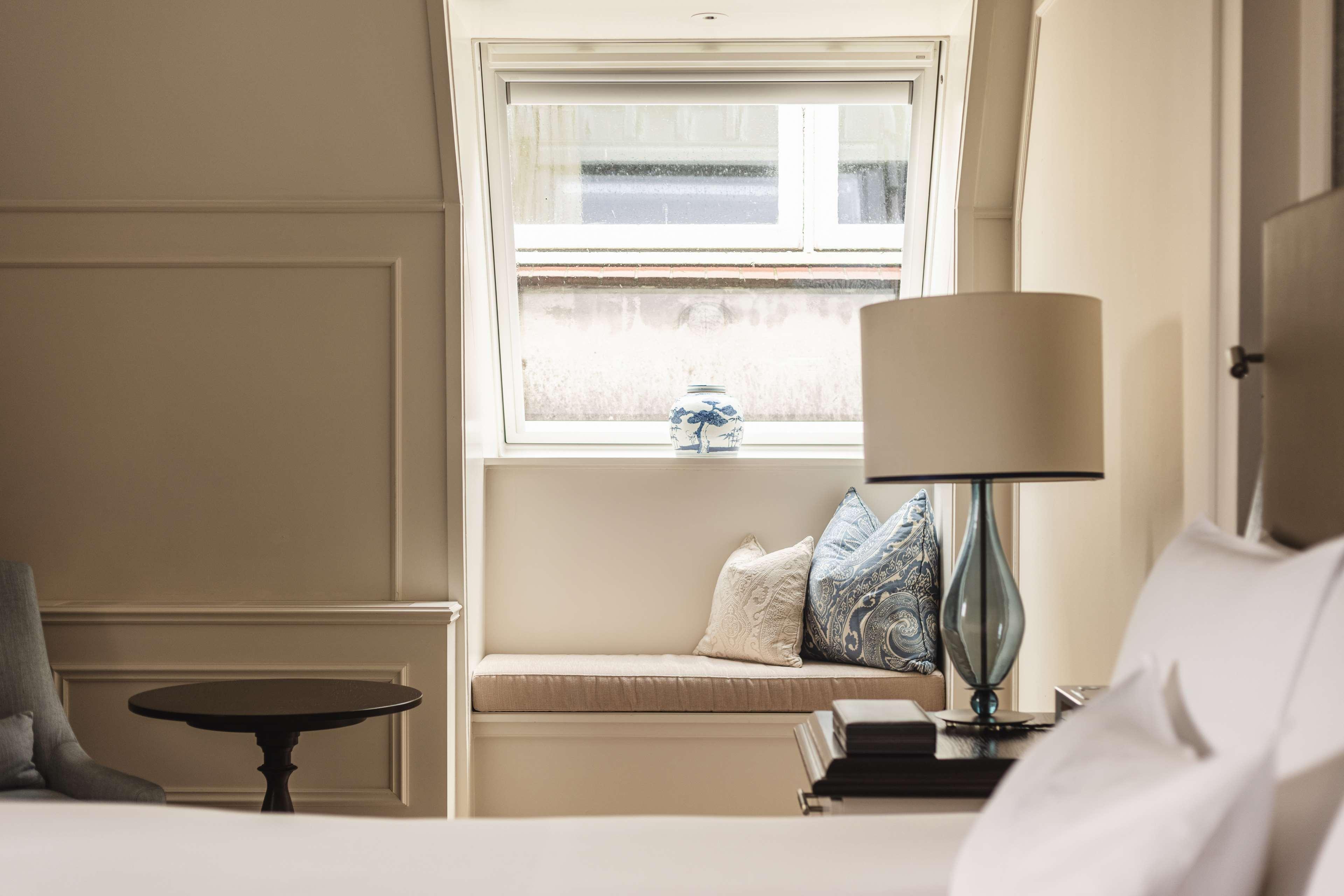 Double Deluxe King Bed