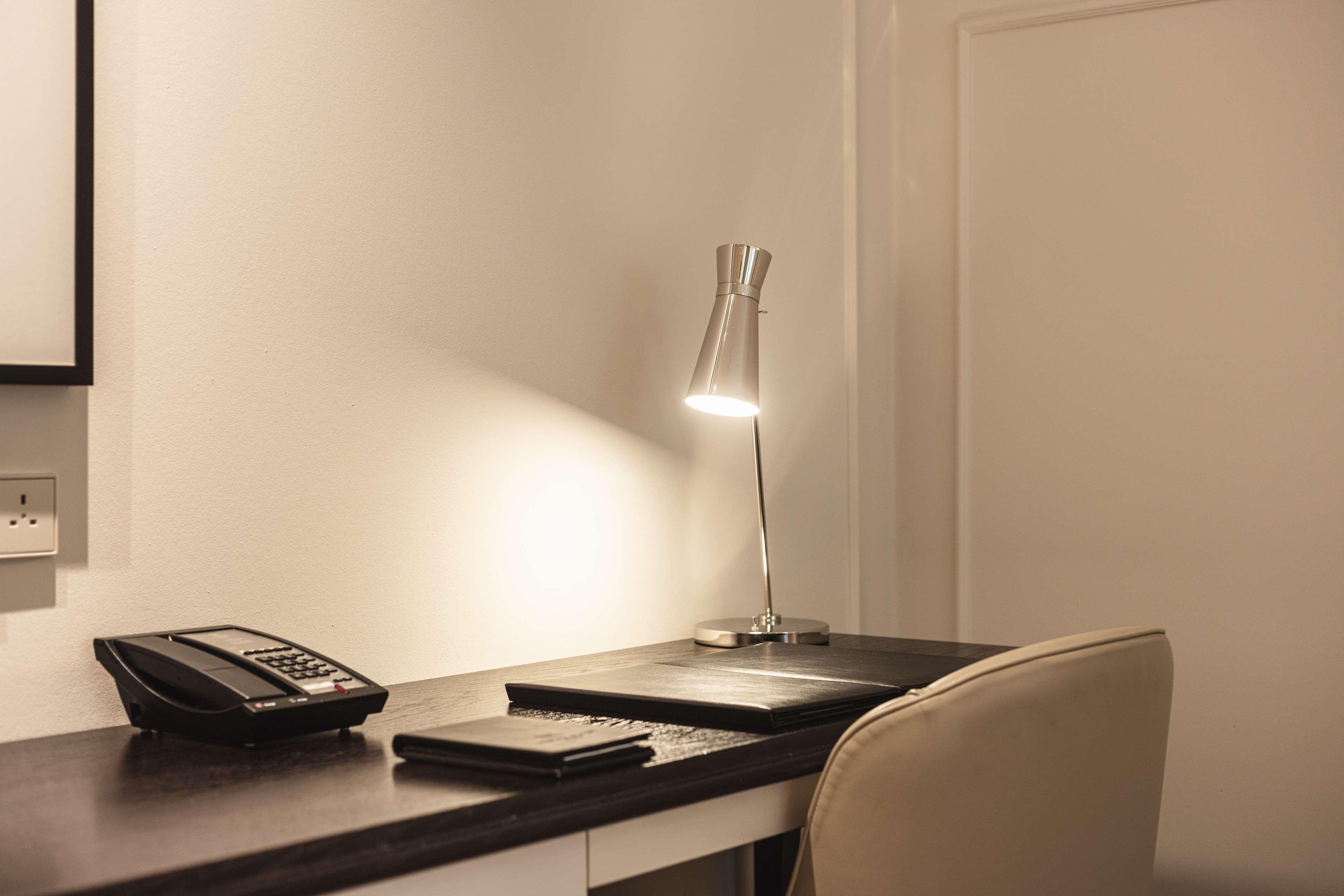 Double Deluxe King Bed