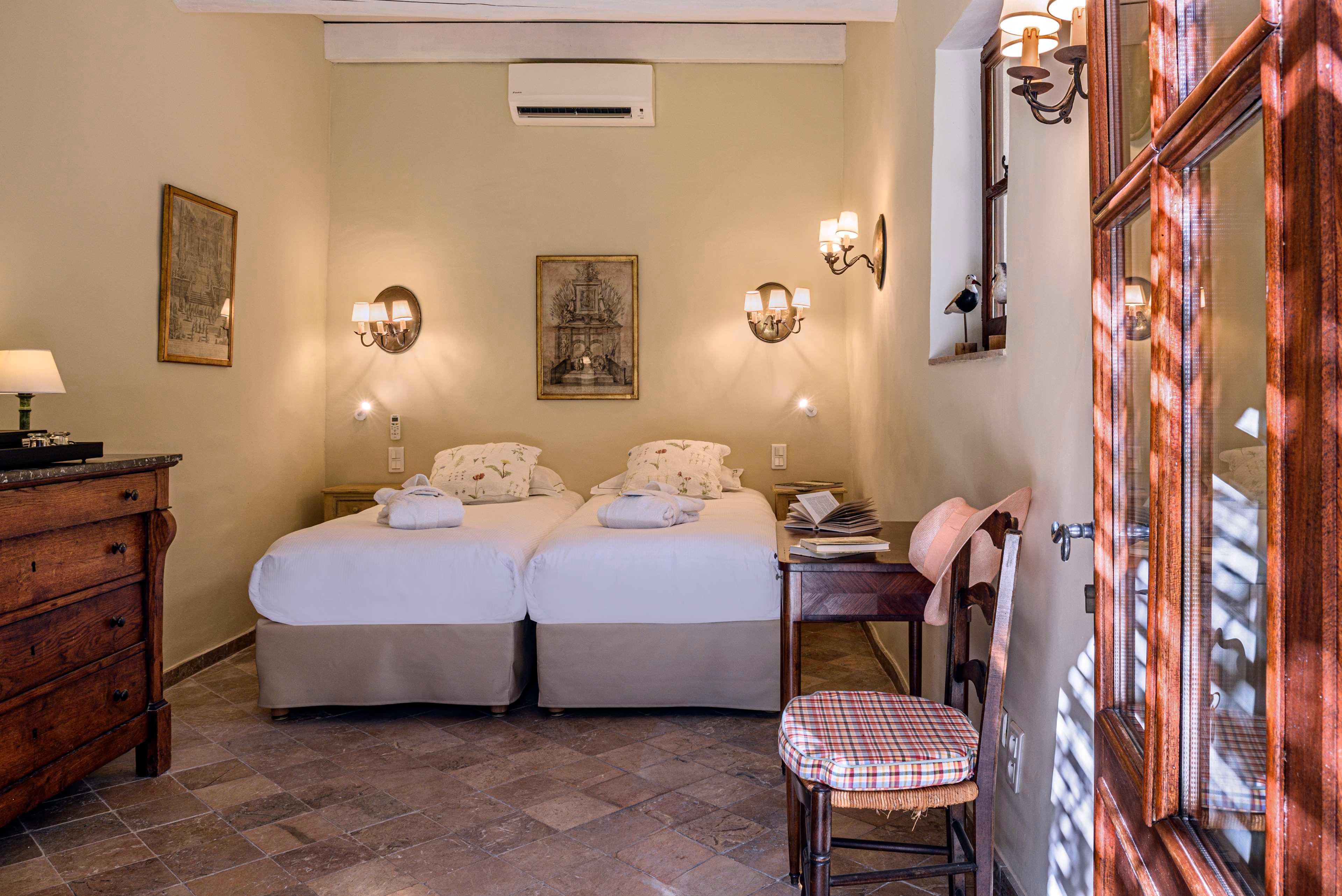 Junior Suite with Terrace