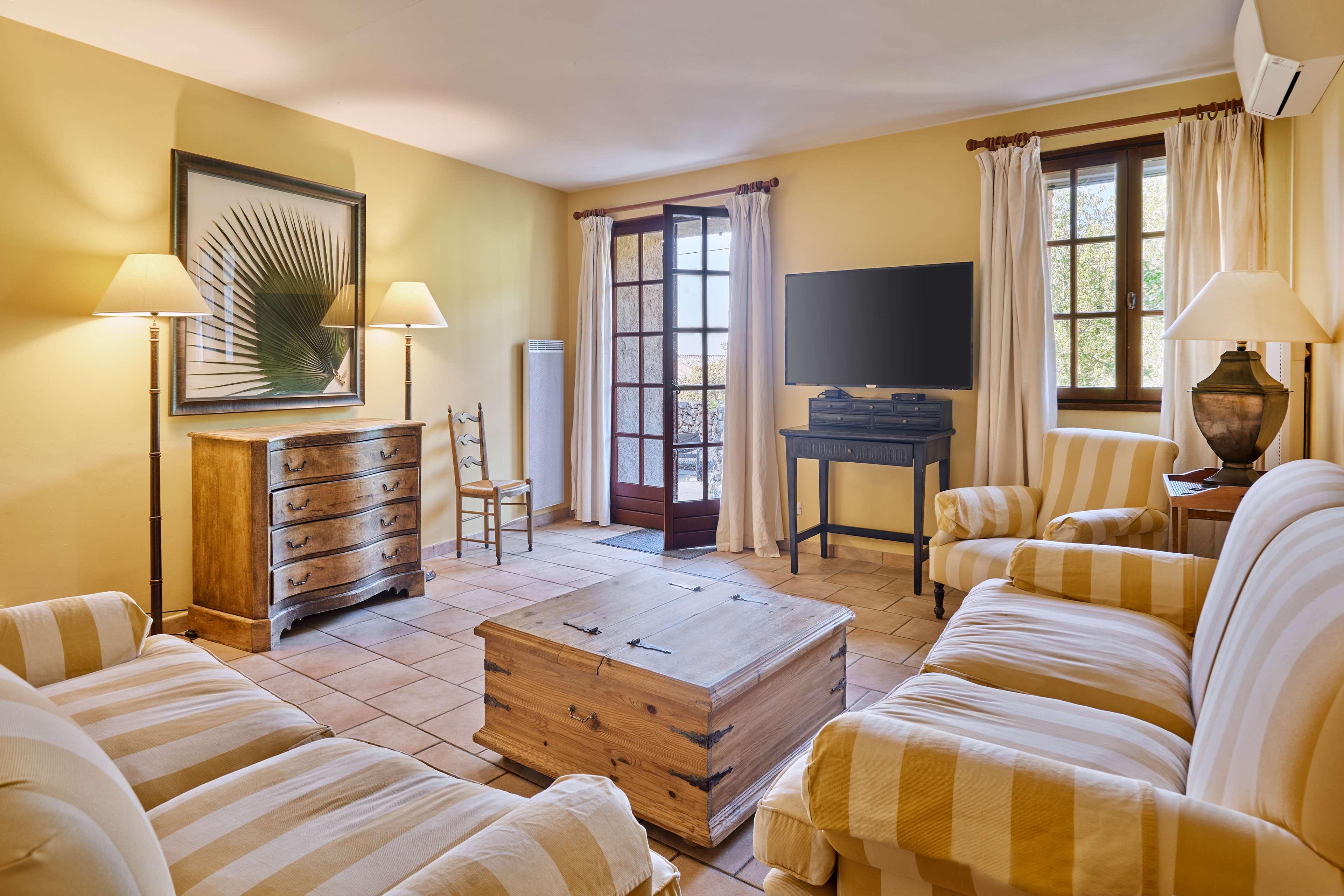 Apartment Capacity 5 Two Bedrooms