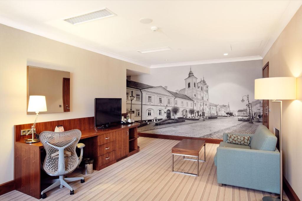 Suite King Bed One Bedroom 