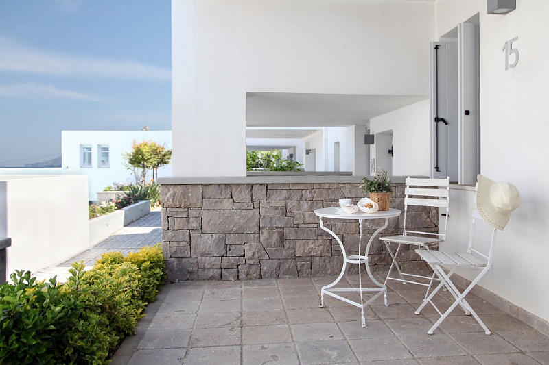 Family Room Garden View