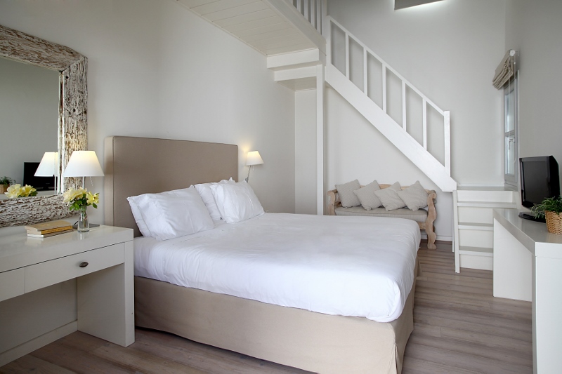 Family Room Garden View