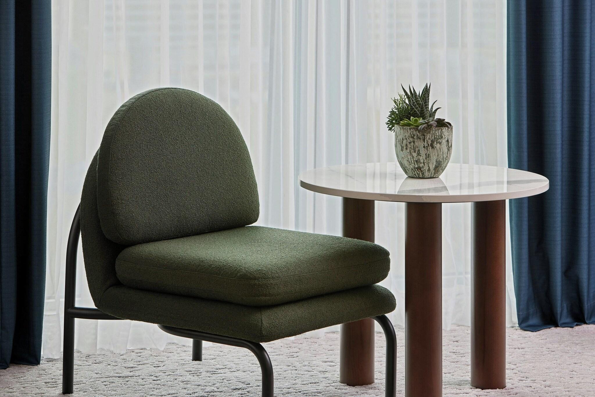 Junior Suite King Size Bed