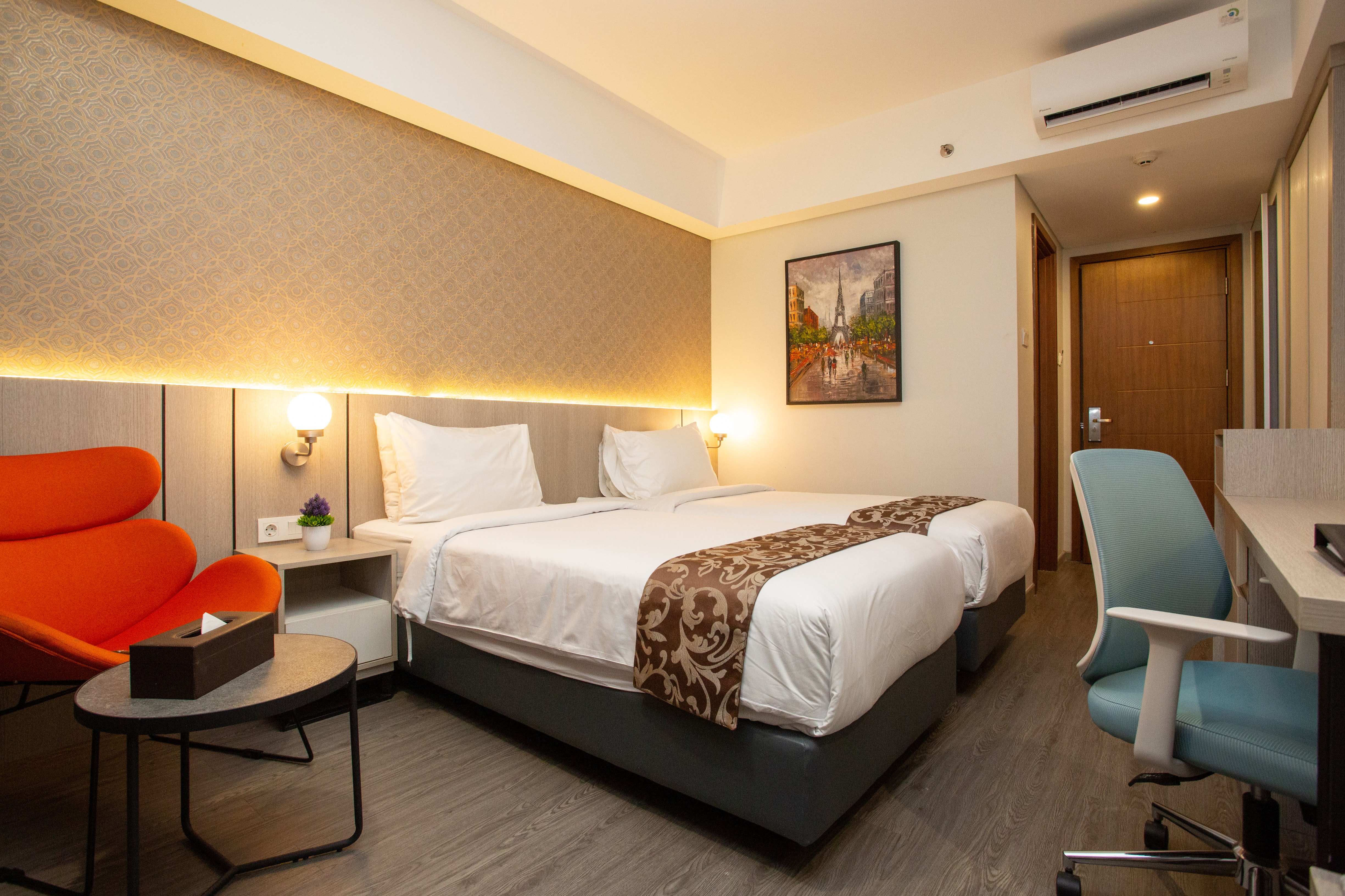 Double or Twin Deluxe