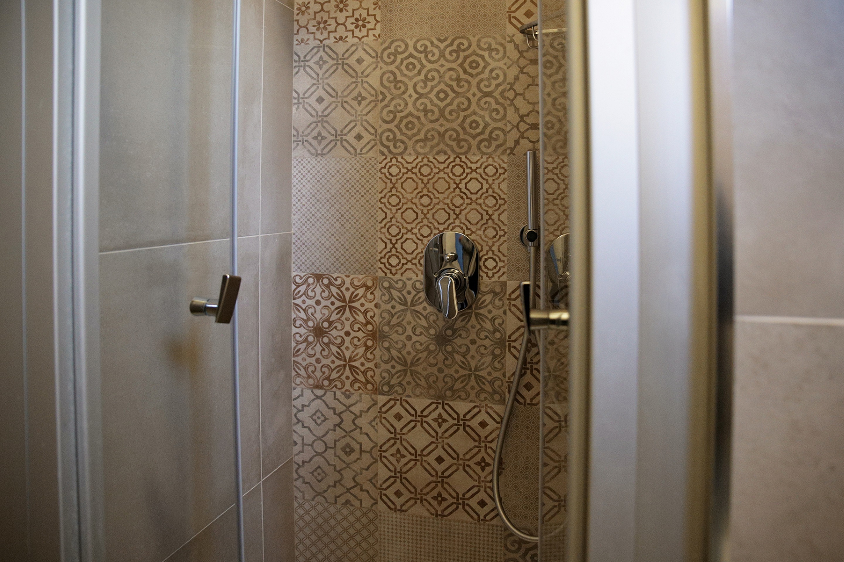 Double or Twin Standard