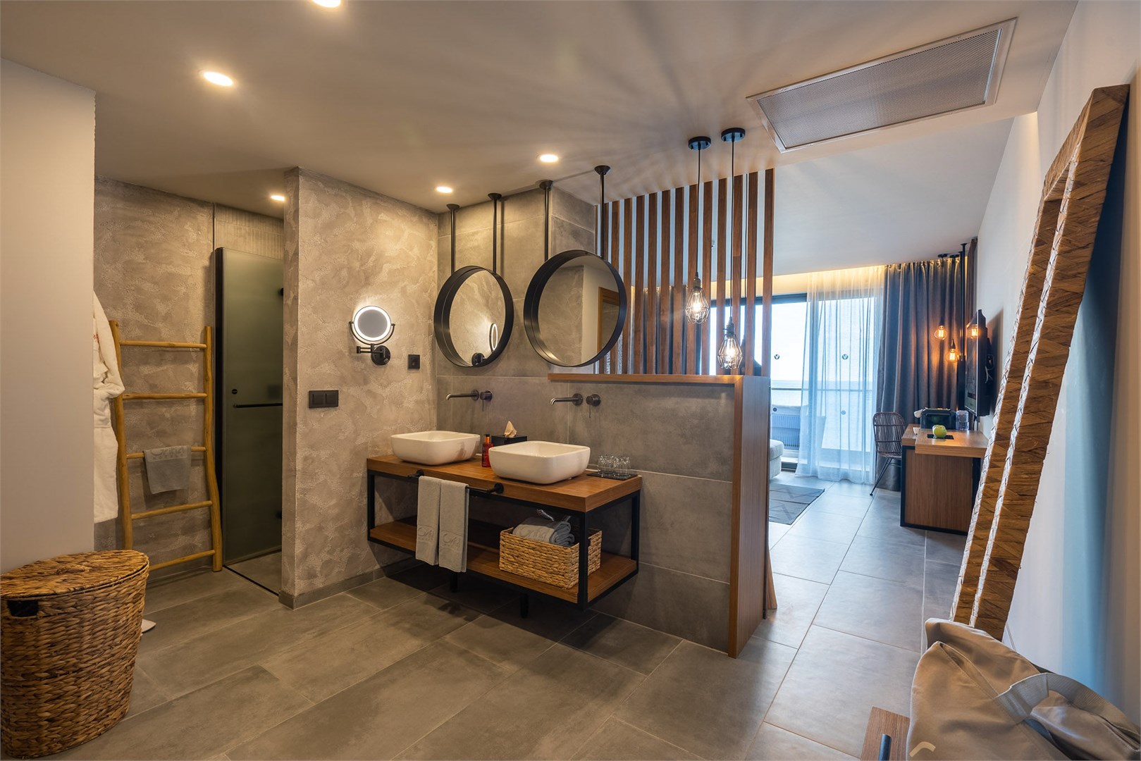 Double Club Sea View