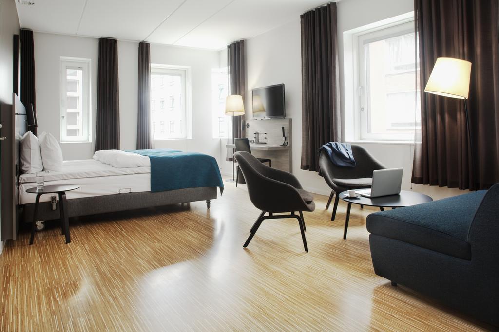 Family Room Standard