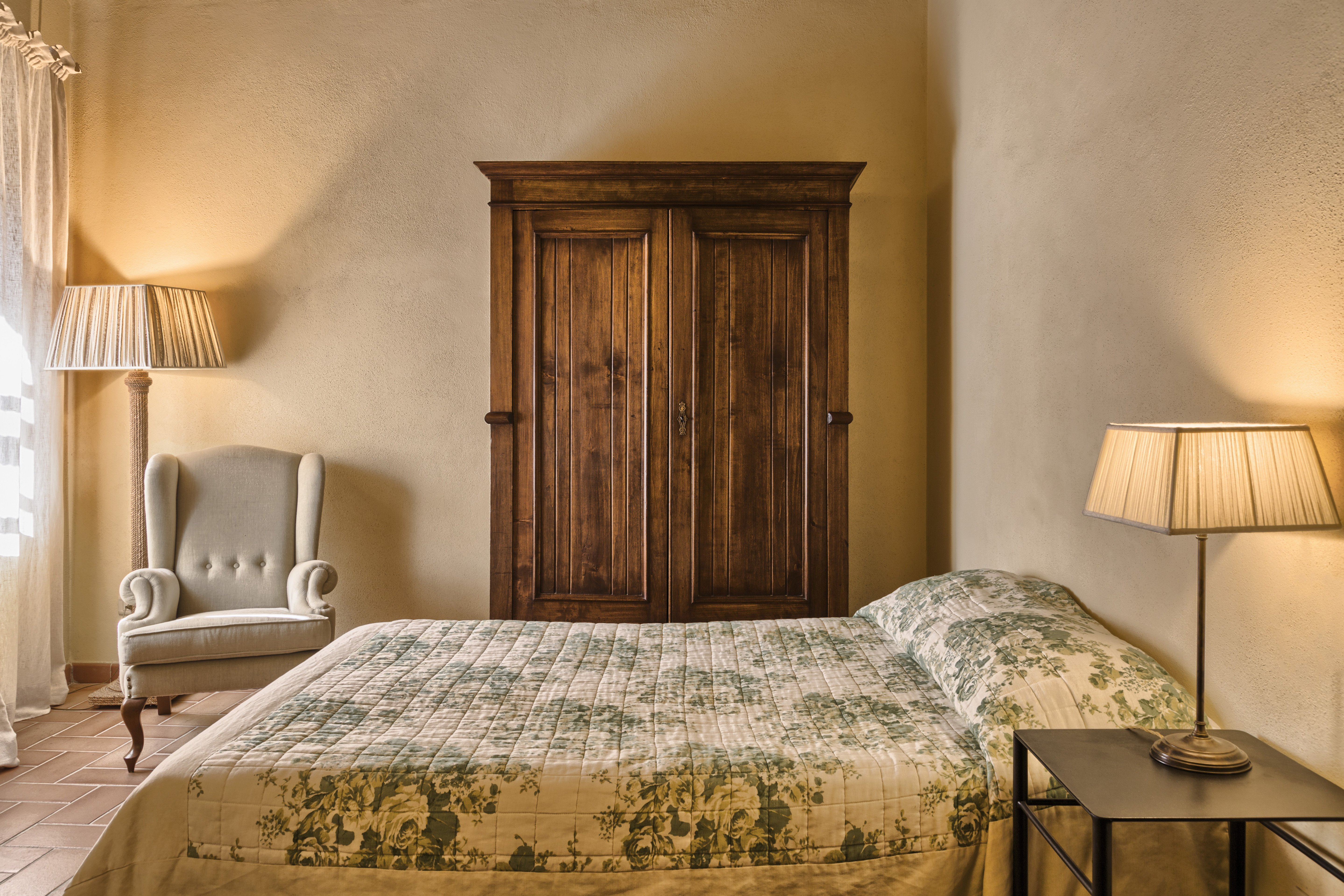 Apartment Two Bedrooms One Bathroom