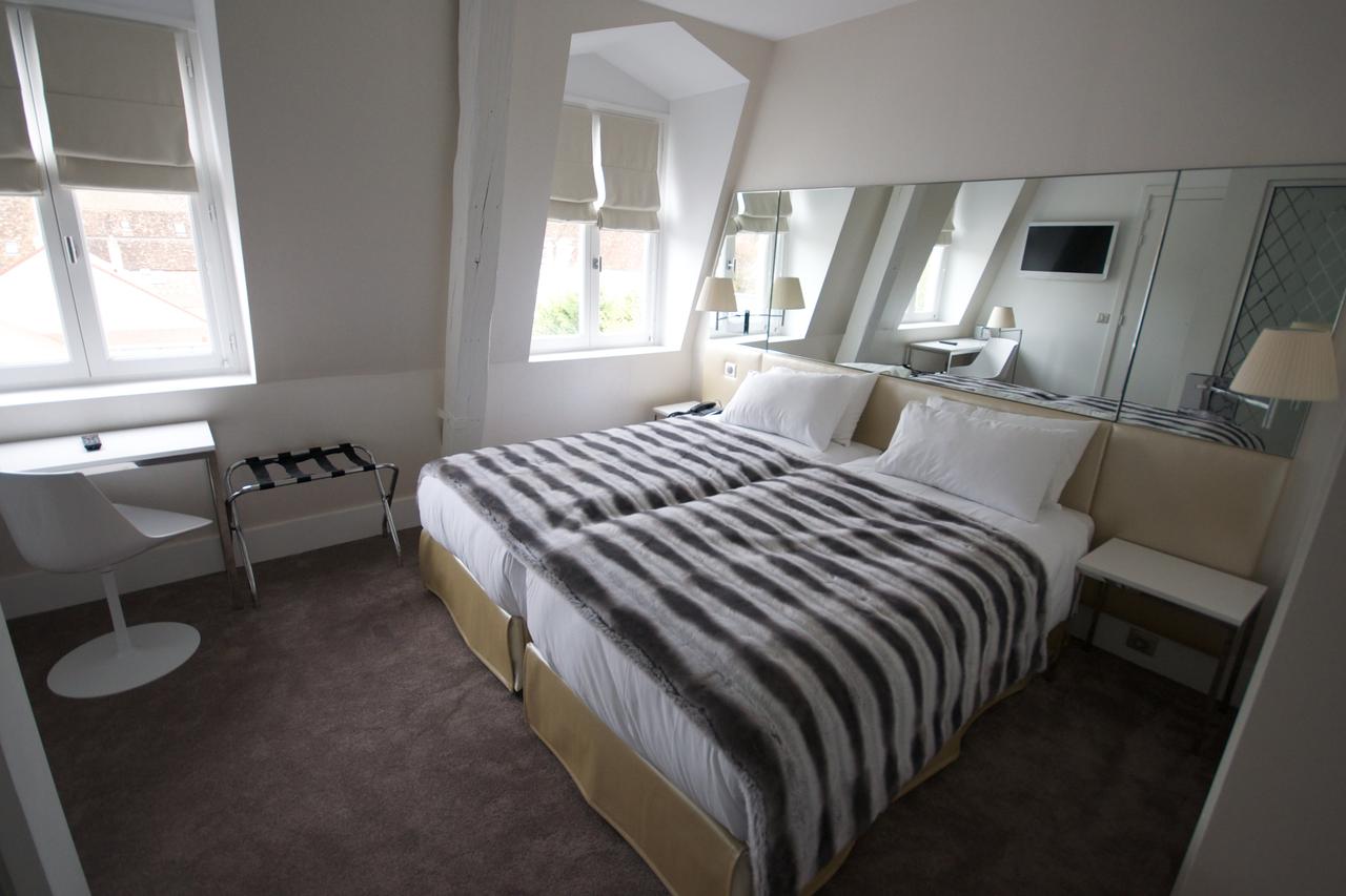 Family Room Standard