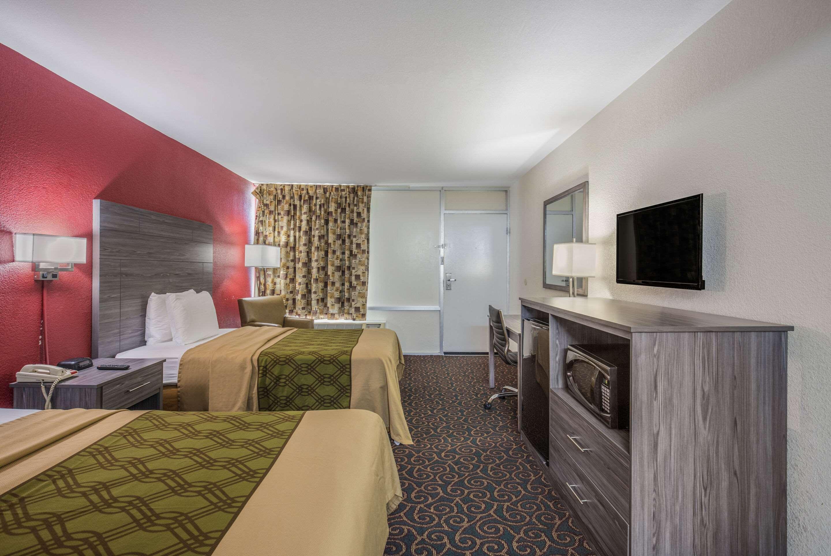 Quadruple Two Double Beds