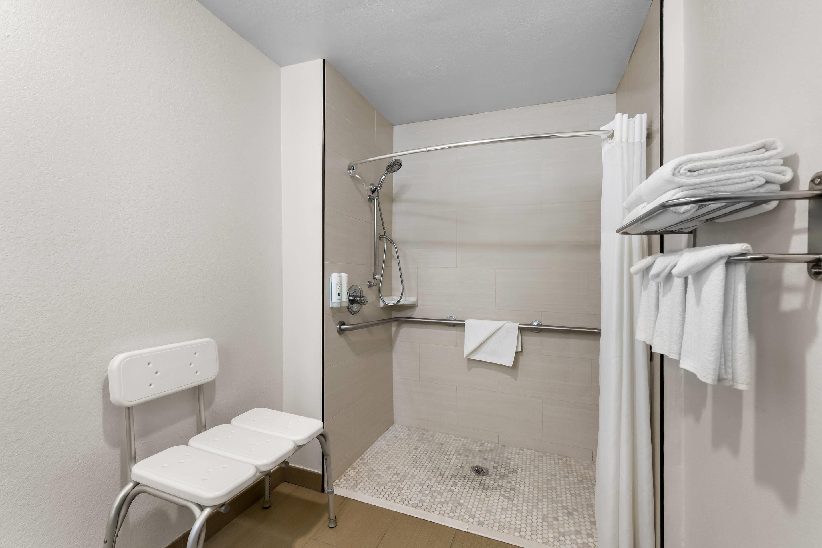 Double Two Queen Beds Non Smoking