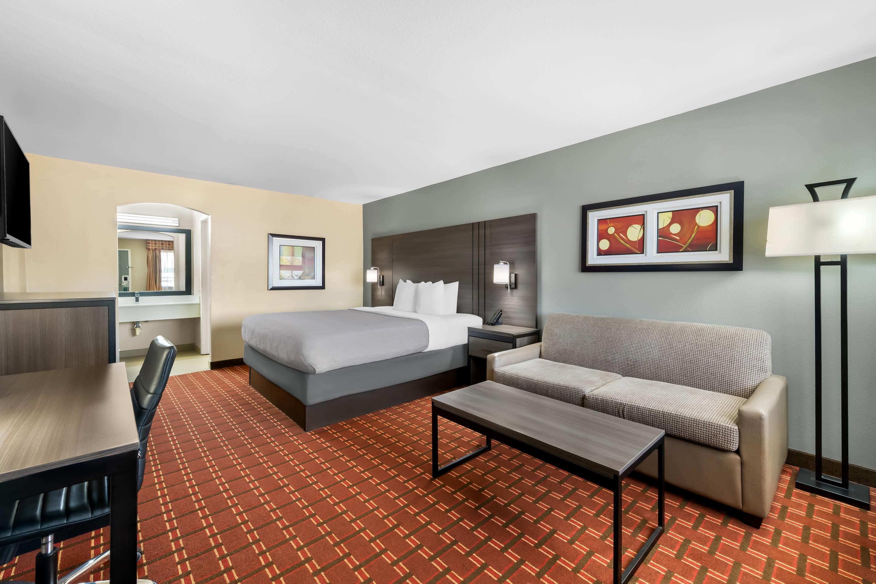 Double King Bed Non Smoking