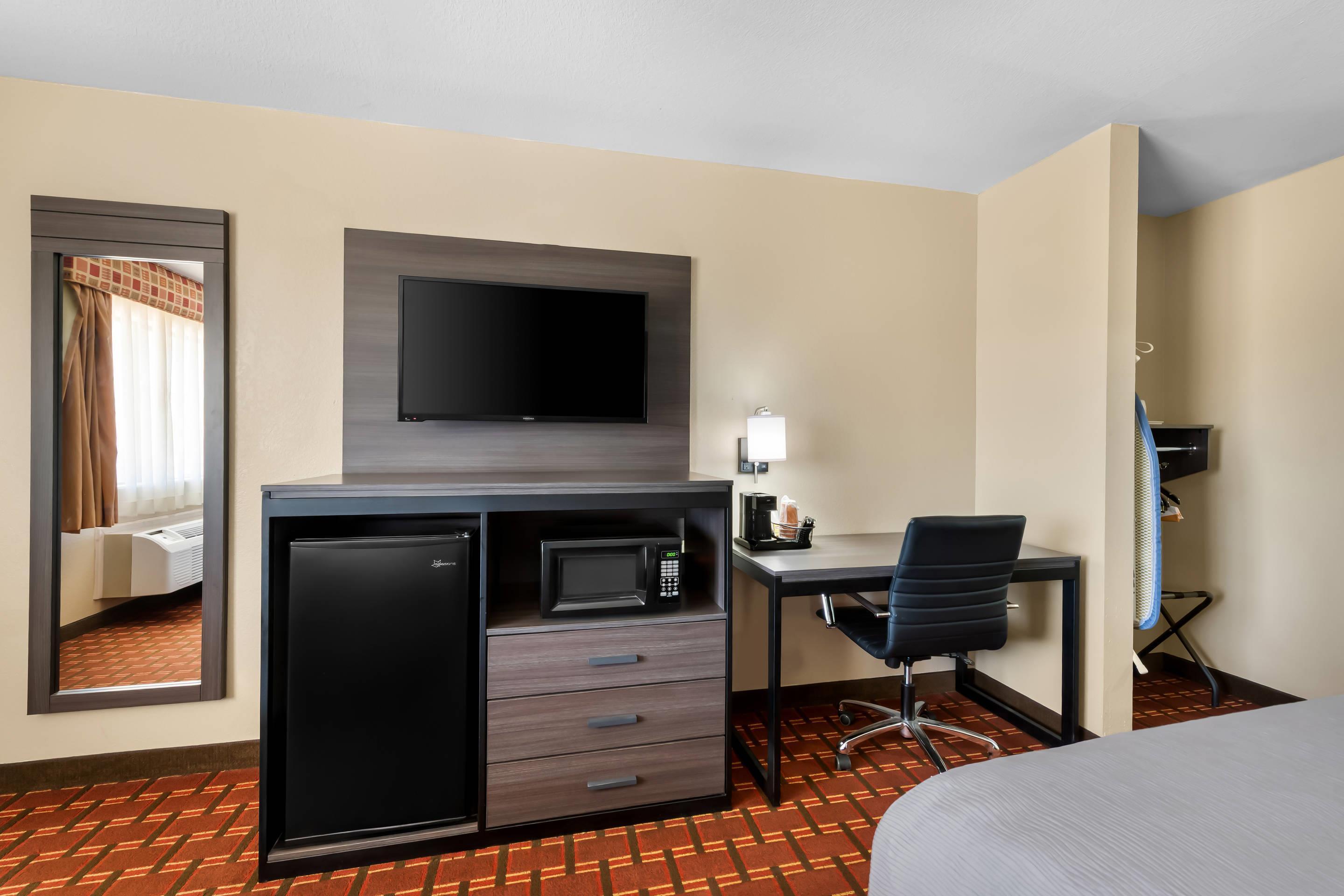 Double Two Queen Beds Non Smoking