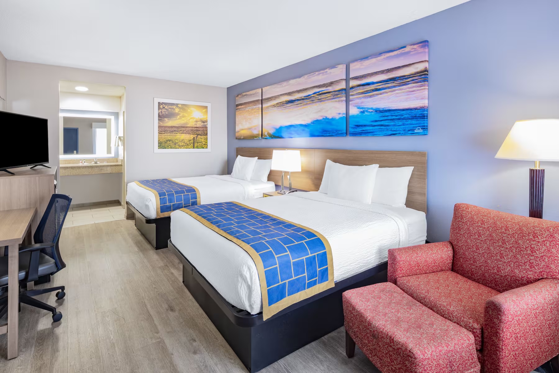 Quadruple Two Double Beds