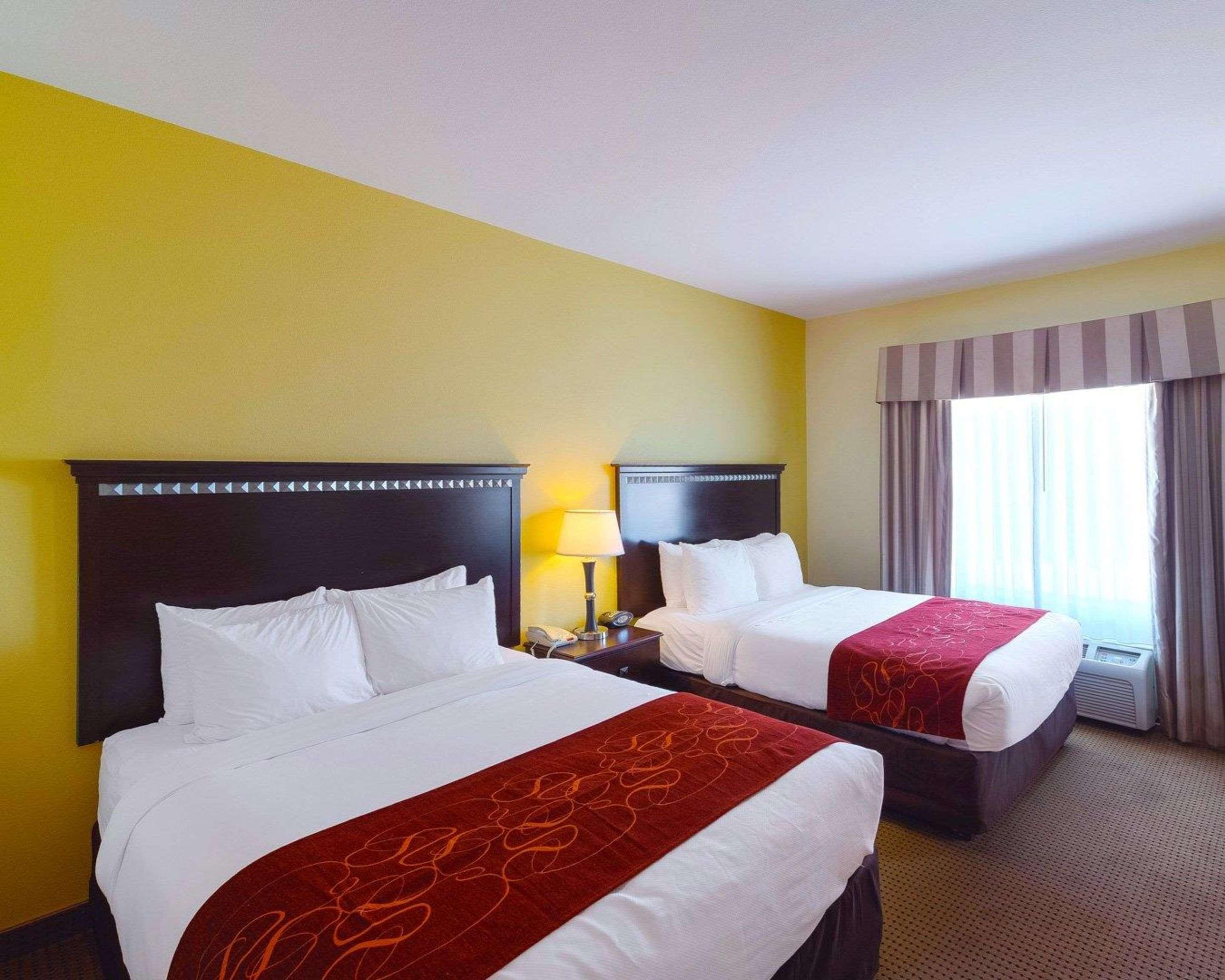 Suite Two Queen Beds Non Smoking