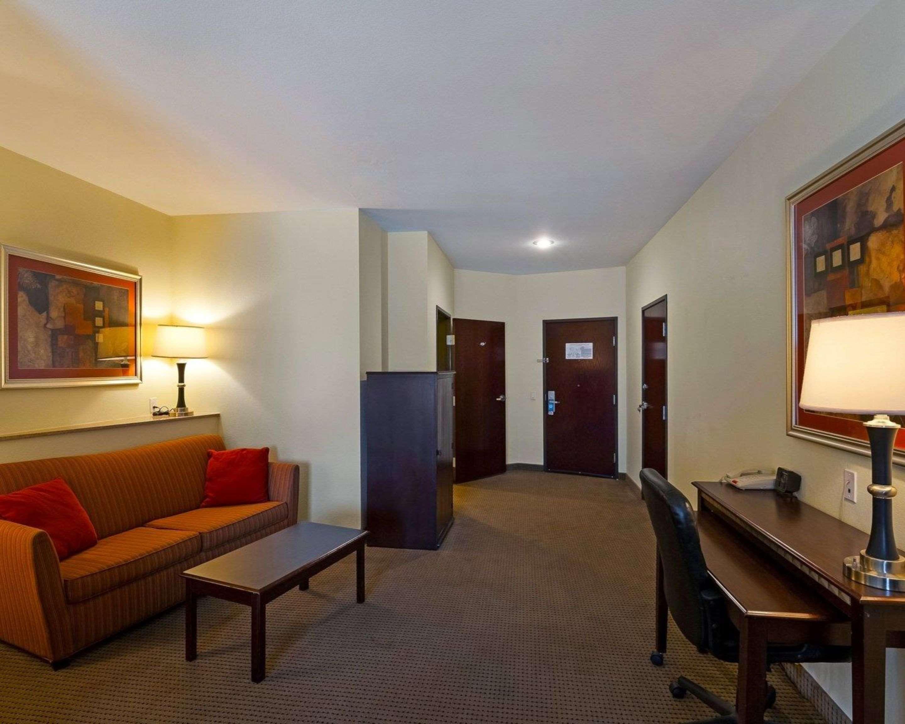 Suite King Bed Non Smoking