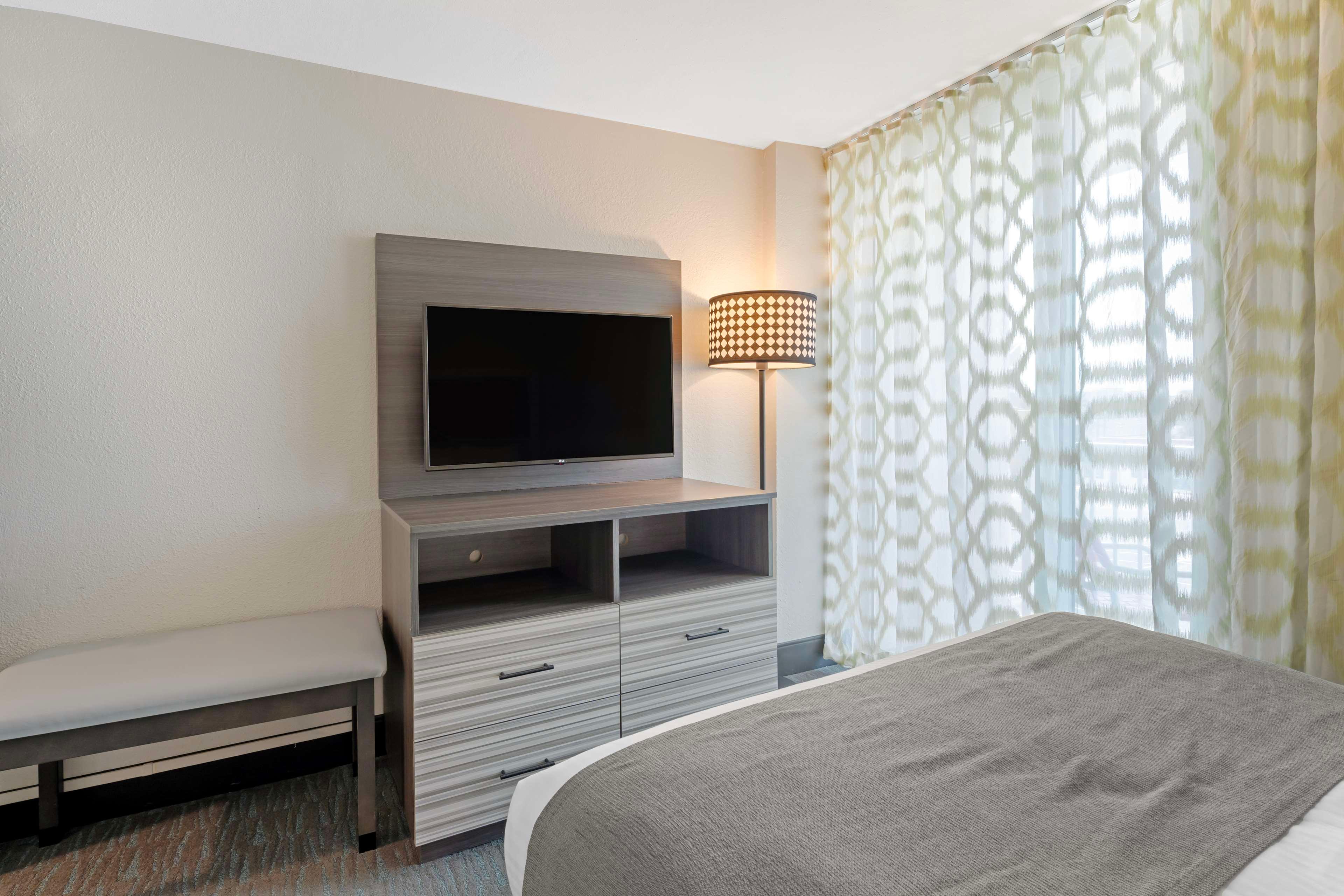 Suite Two Queen Beds