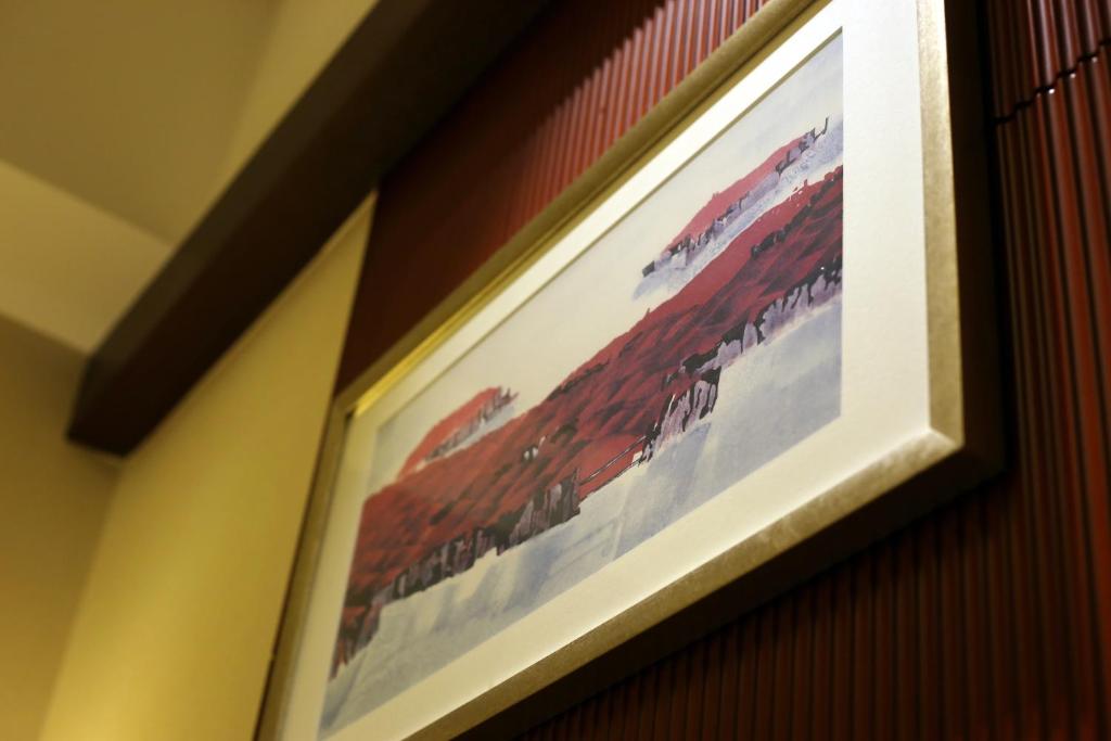 Double Club King Bed